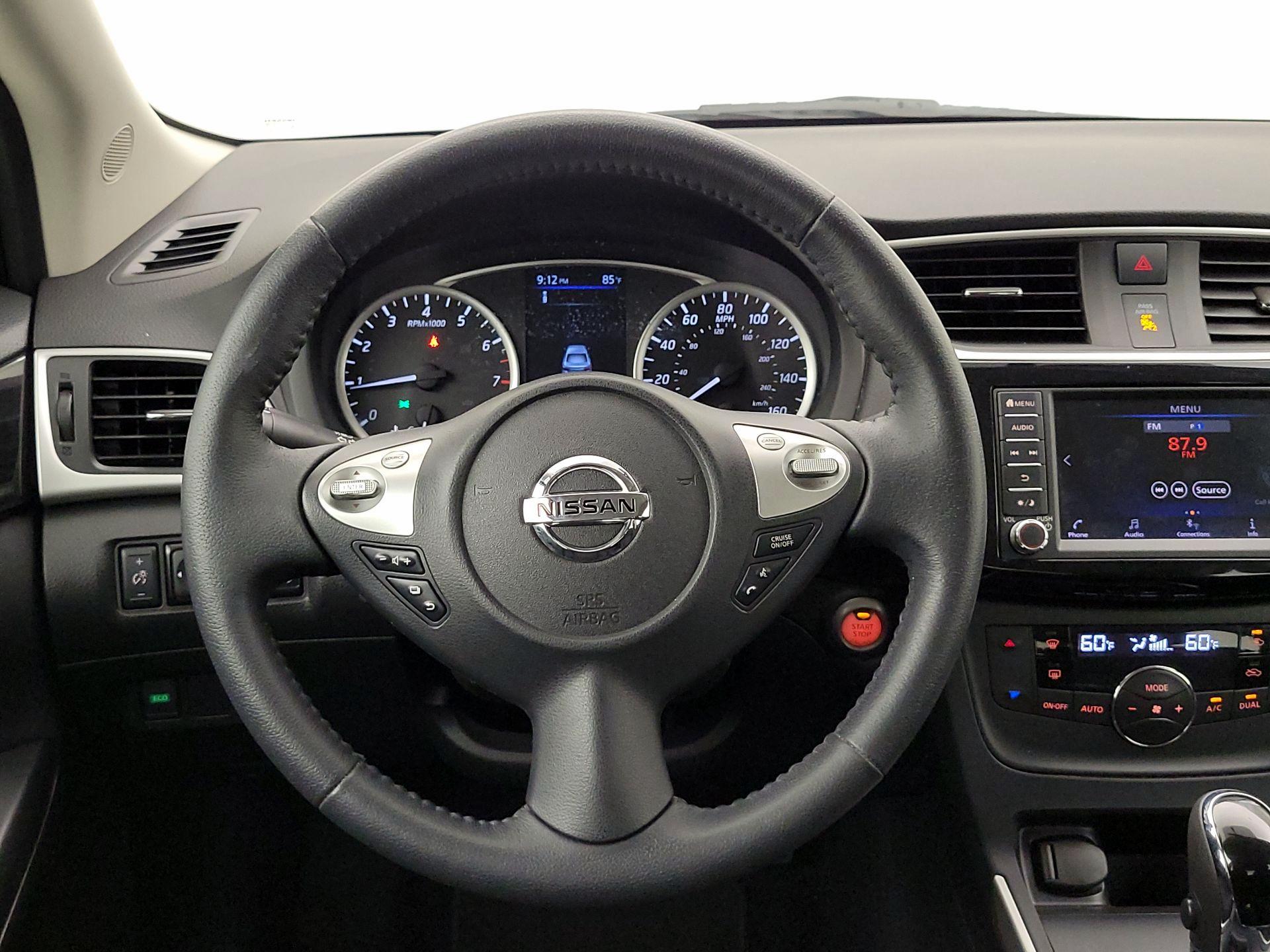 Thumbnail: 2019 Nissan Sentra - 10