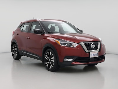 Red 2020 Nissan Kicks SR