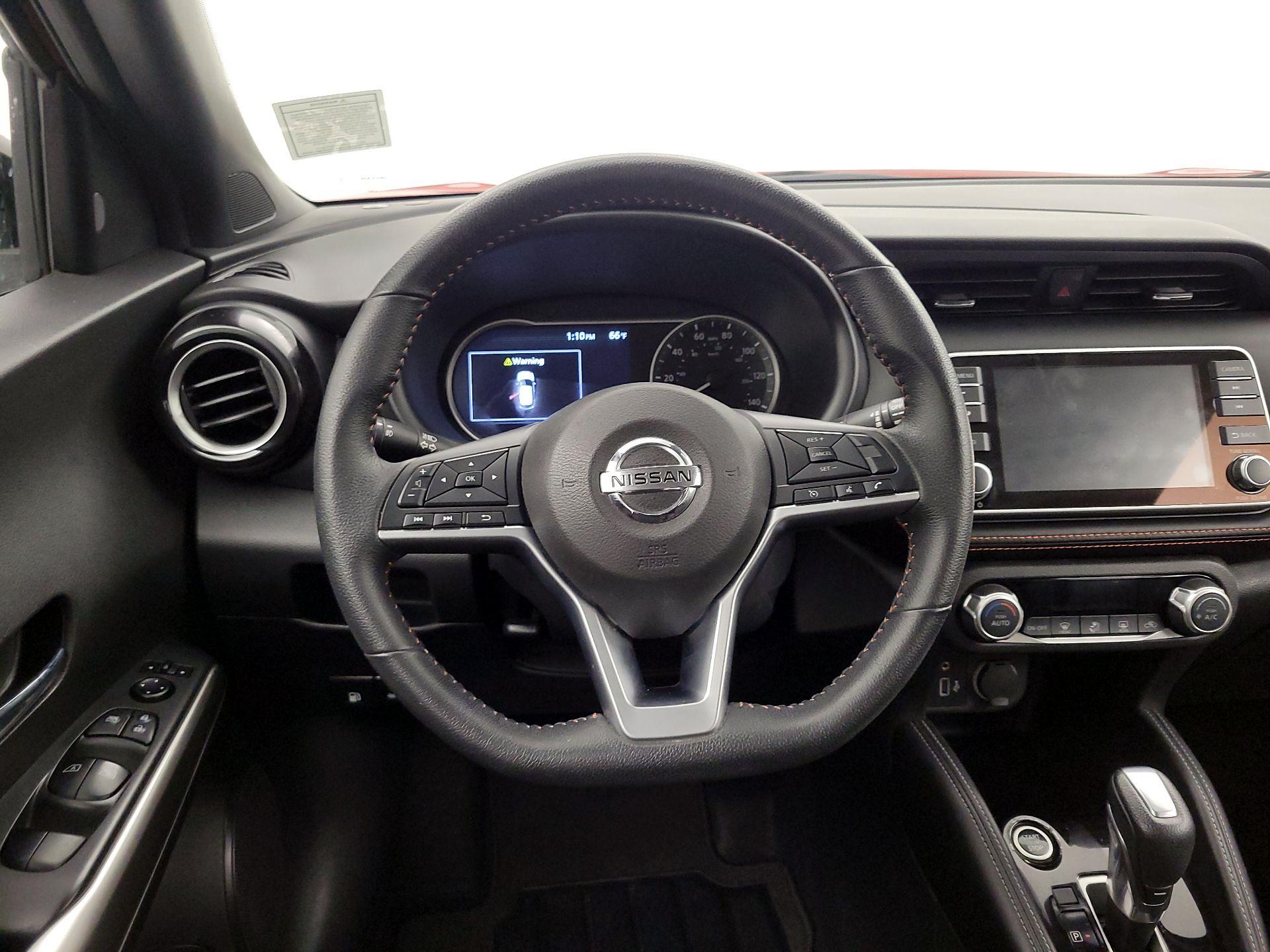 Thumbnail: 2020 Nissan Kicks - 10