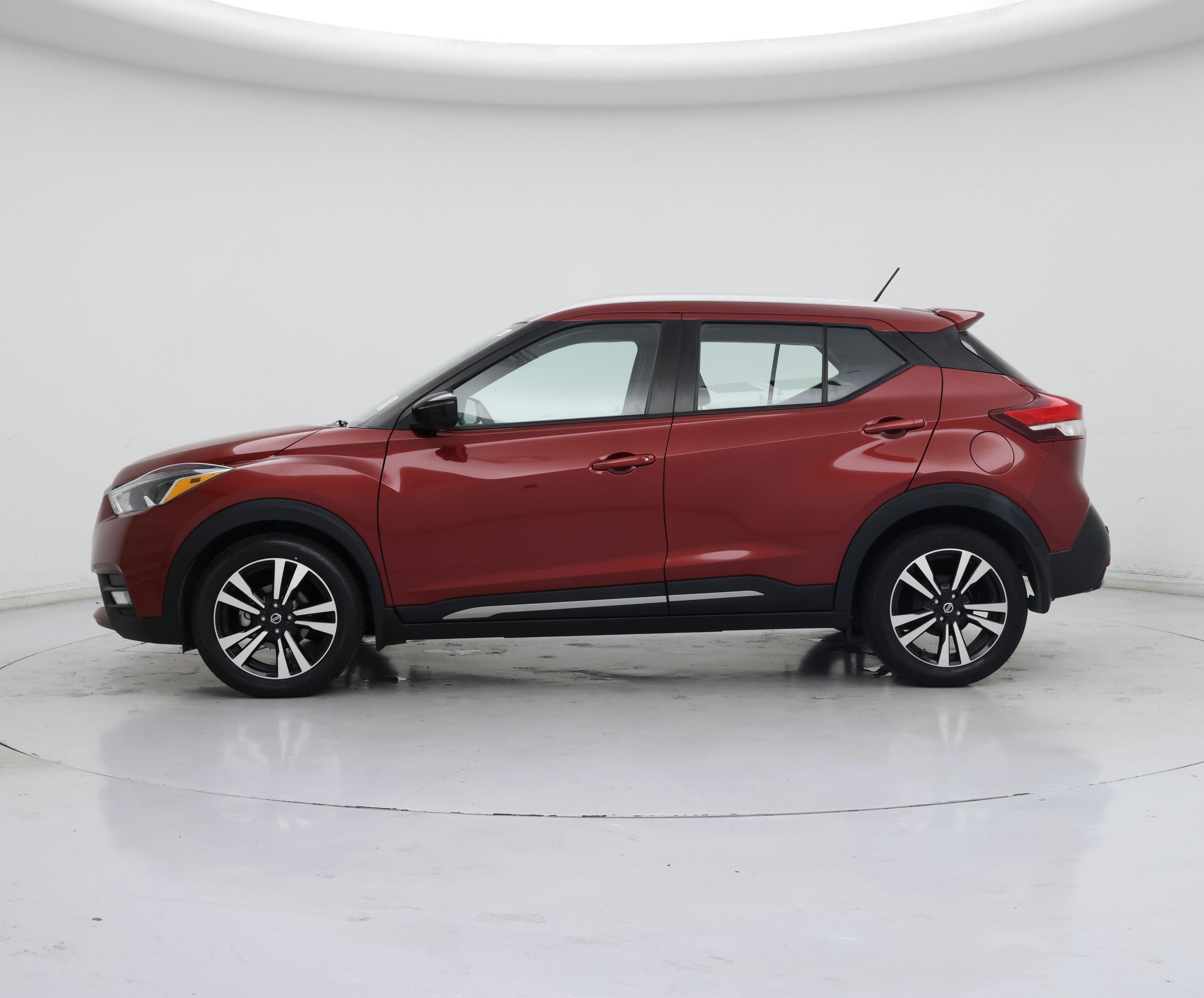 Thumbnail: 2020 Nissan Kicks - 3