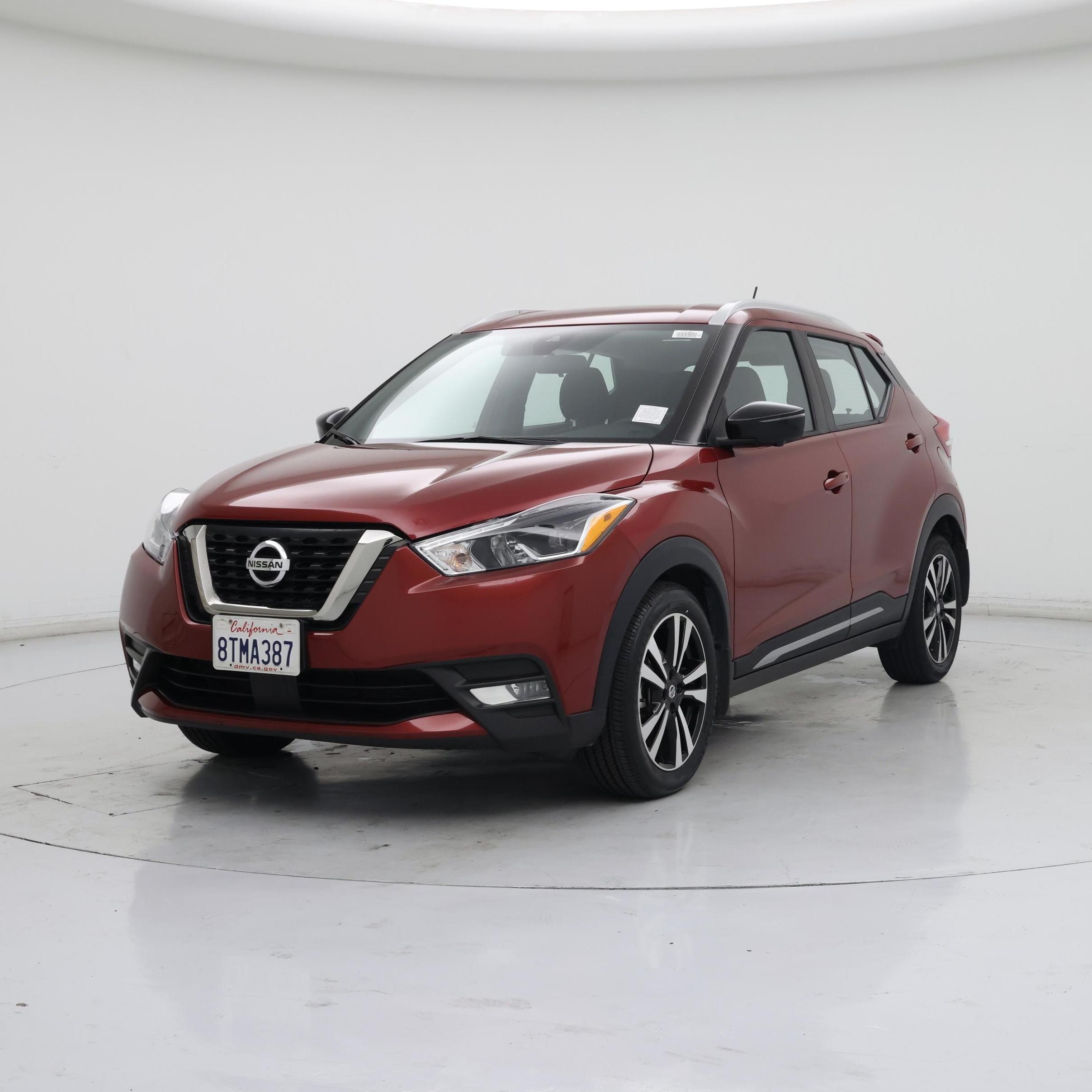 Thumbnail: 2020 Nissan Kicks - 4