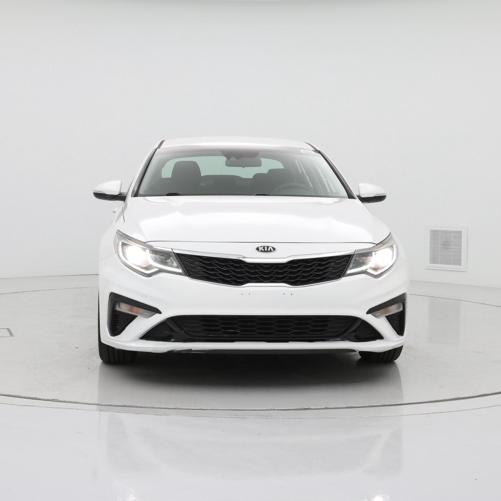 Thumbnail: 2019 Kia Optima - 5