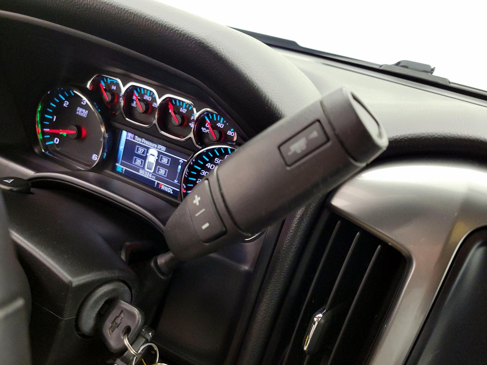 Thumbnail: 2017 Chevrolet Silverado 1500 - 18