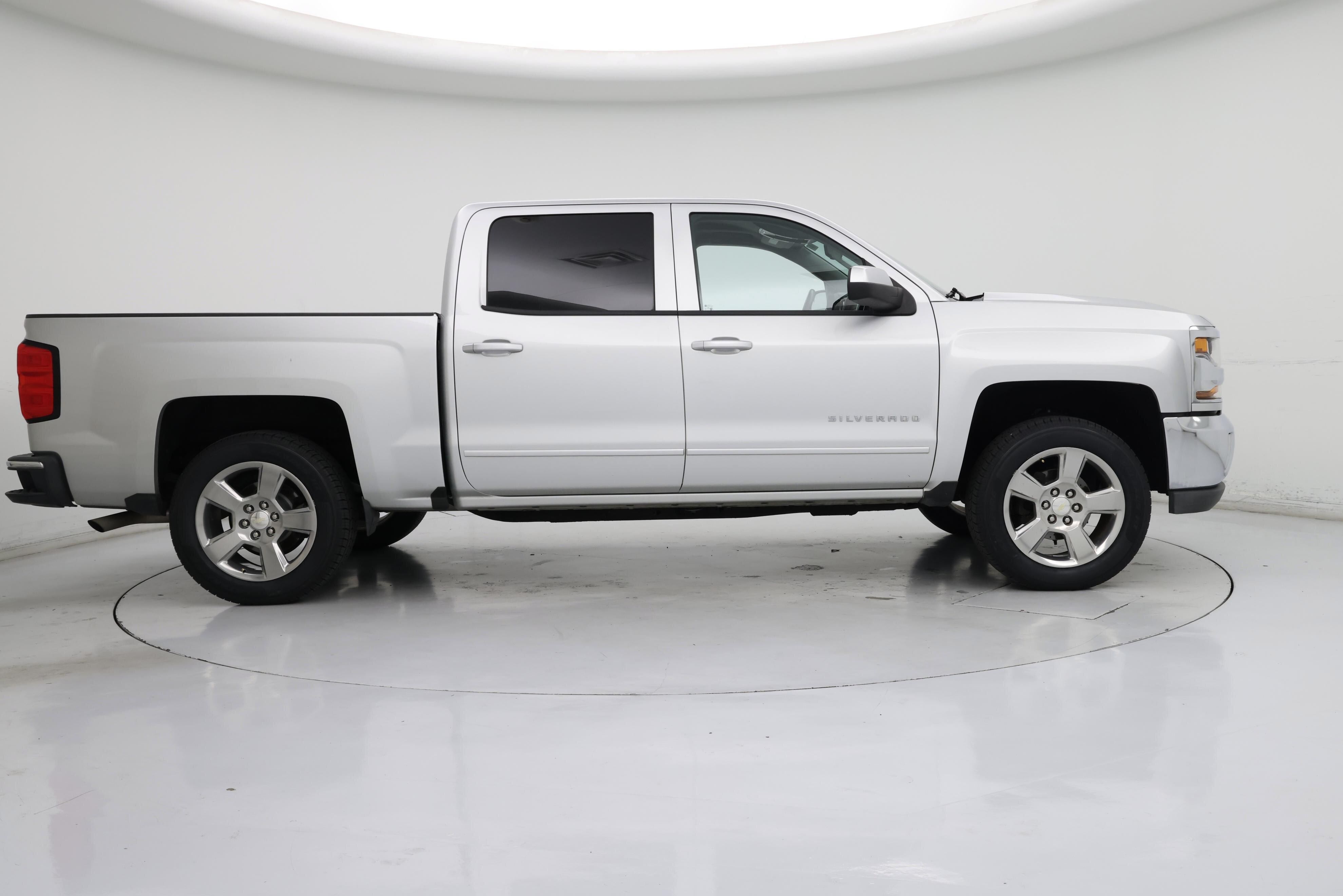 Thumbnail: 2017 Chevrolet Silverado 1500 - 7