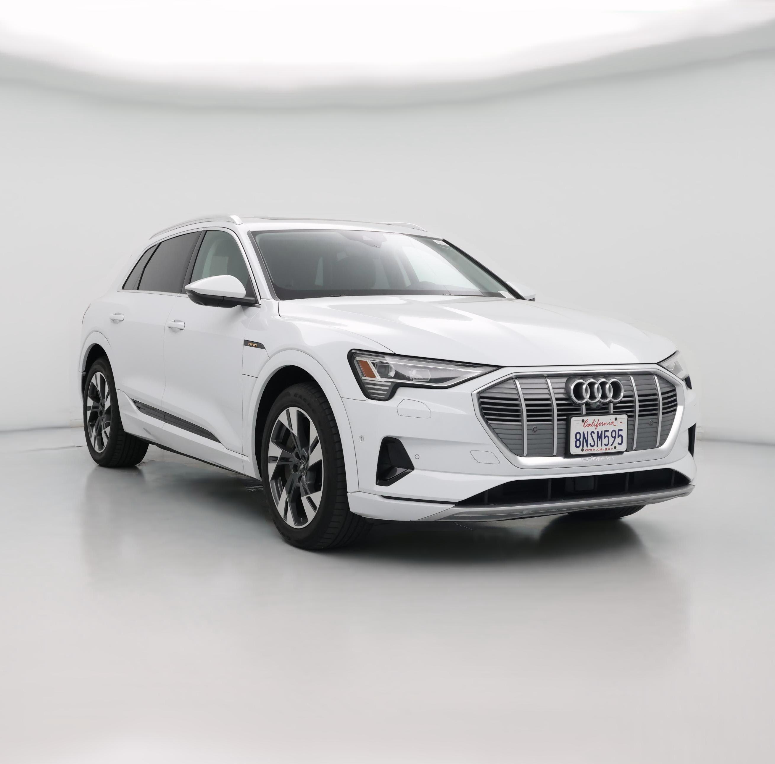 Thumbnail: 2019 Audi e-tron - 1