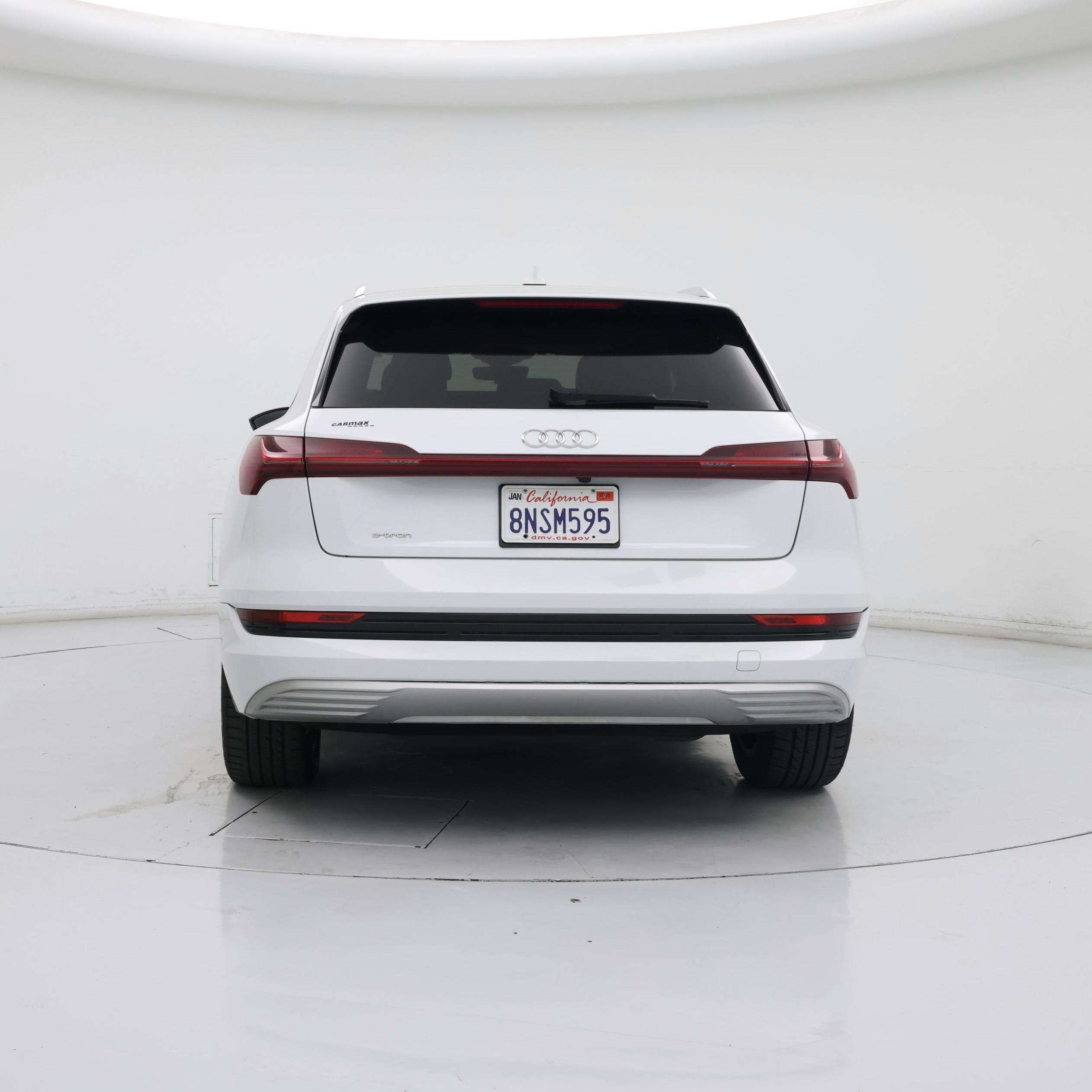 Thumbnail: 2019 Audi e-tron - 6