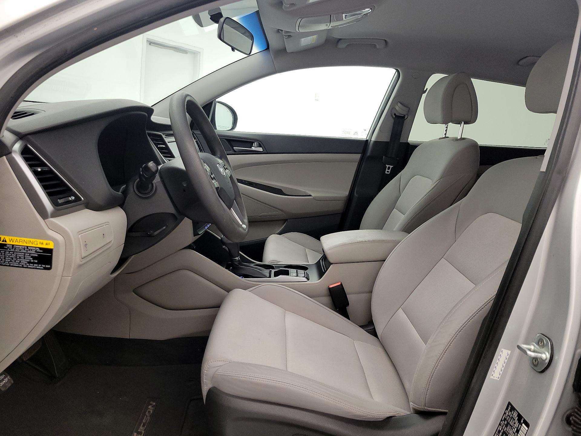 Thumbnail: 2017 Hyundai Tucson - 11