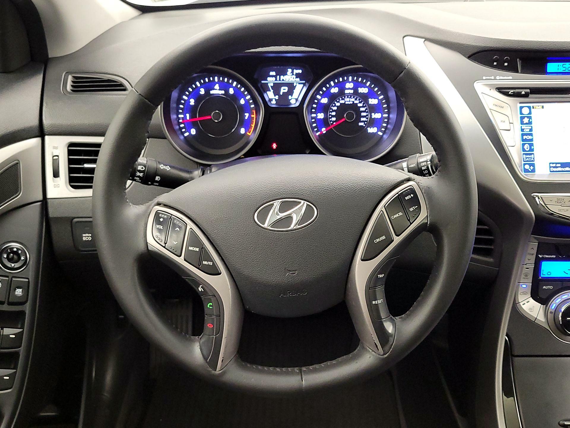 Thumbnail: 2013 Hyundai Elantra - 10