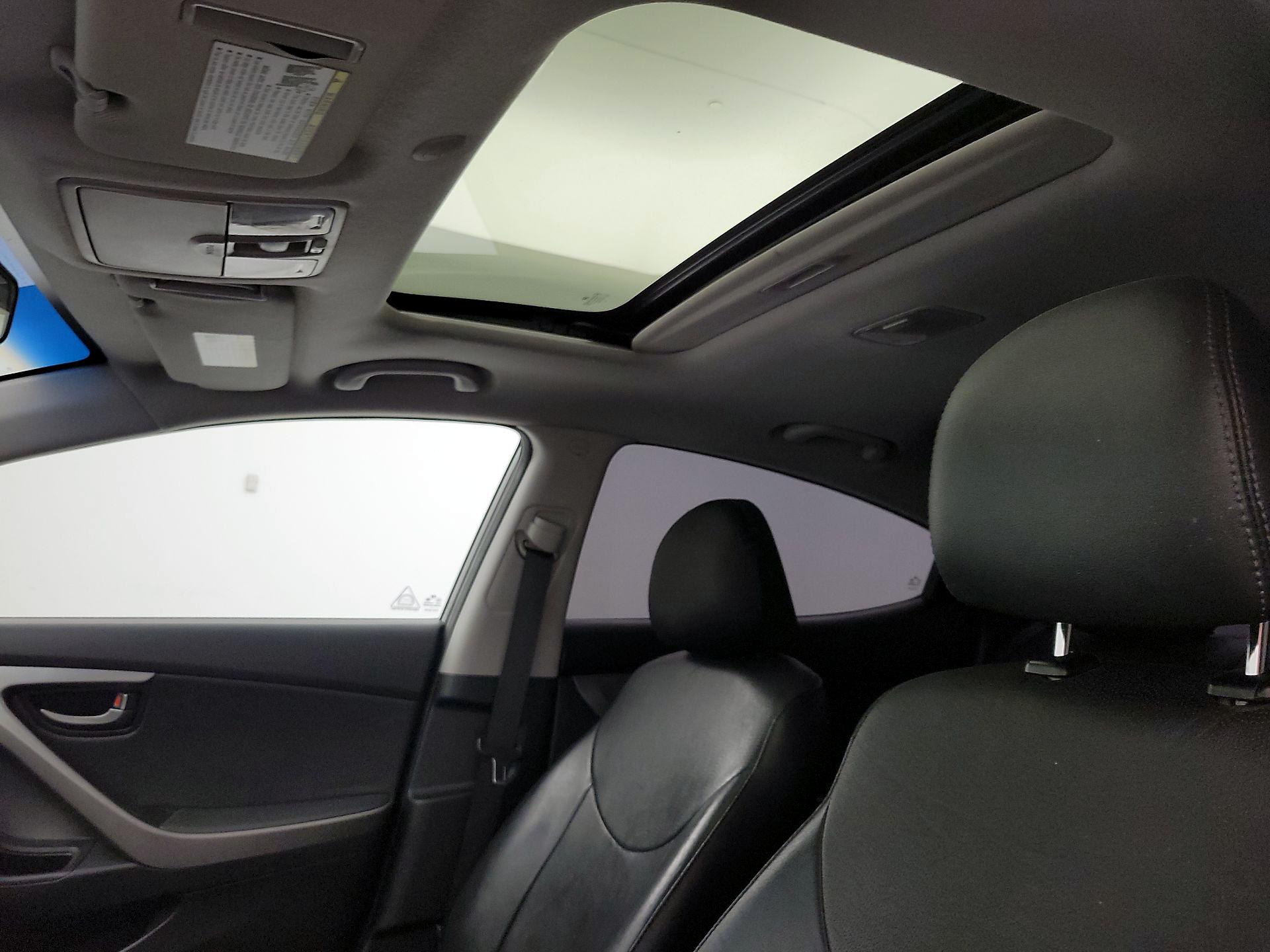 Thumbnail: 2013 Hyundai Elantra - 20