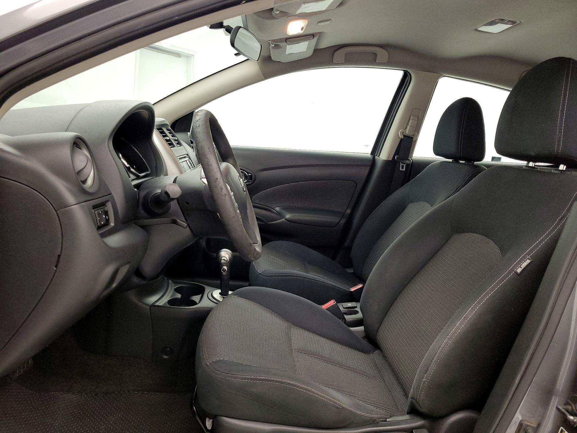 Thumbnail: 2016 Nissan Versa - 11
