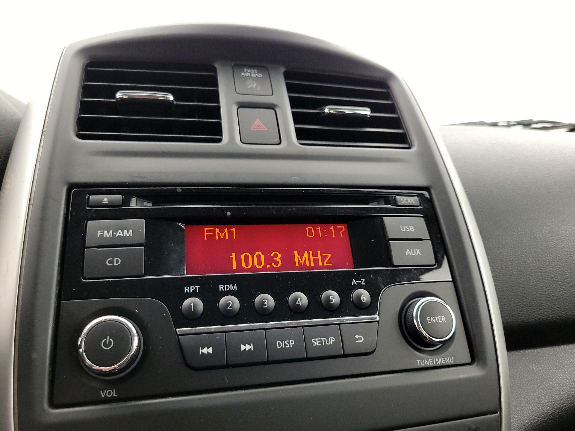Thumbnail: 2016 Nissan Versa - 14