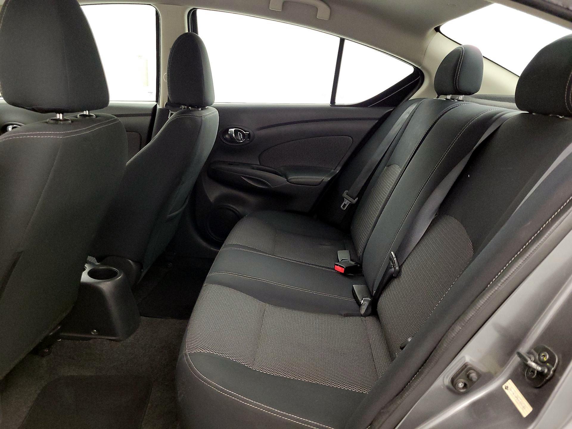 Thumbnail: 2016 Nissan Versa - 18