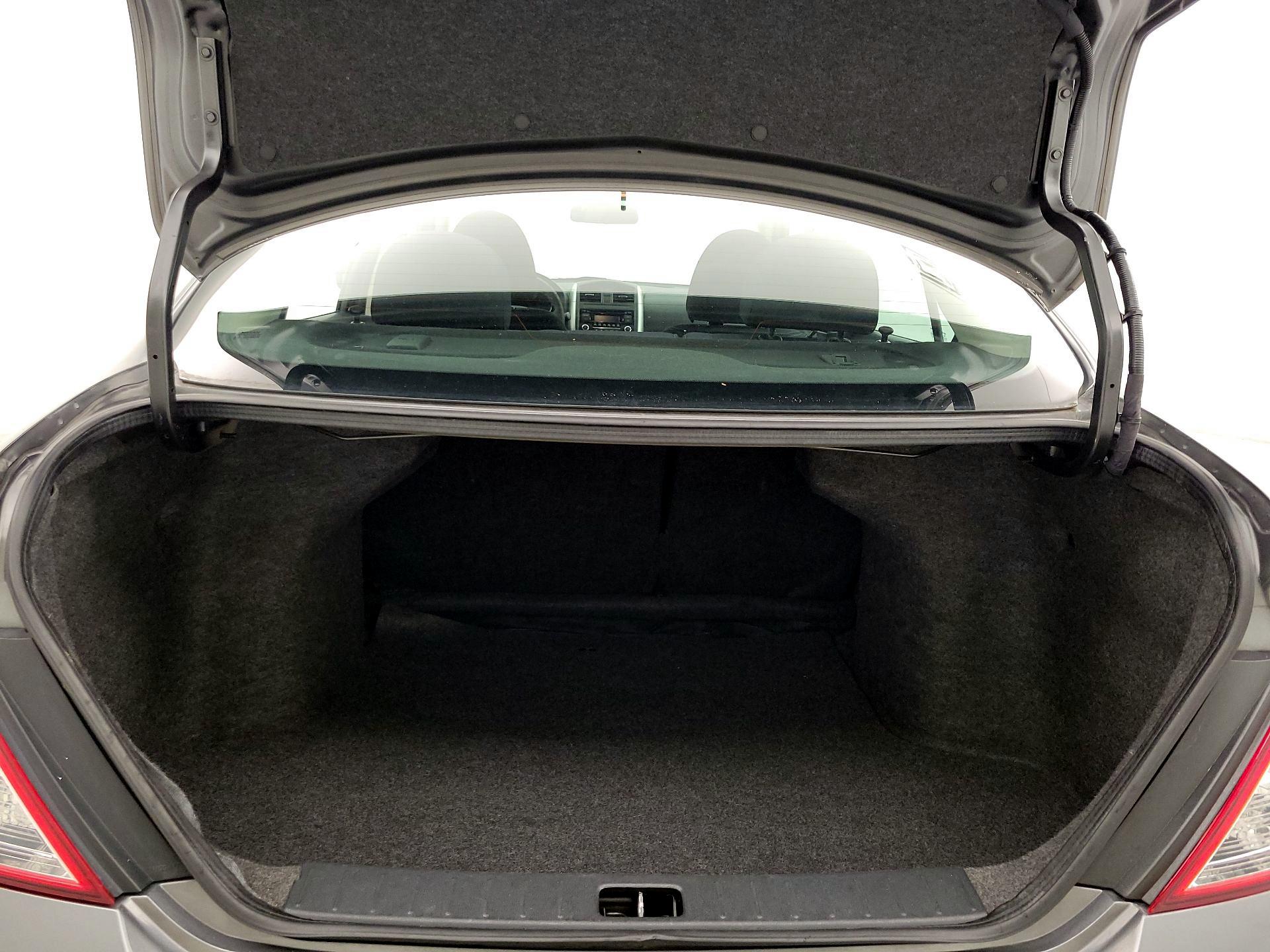 Thumbnail: 2016 Nissan Versa - 19