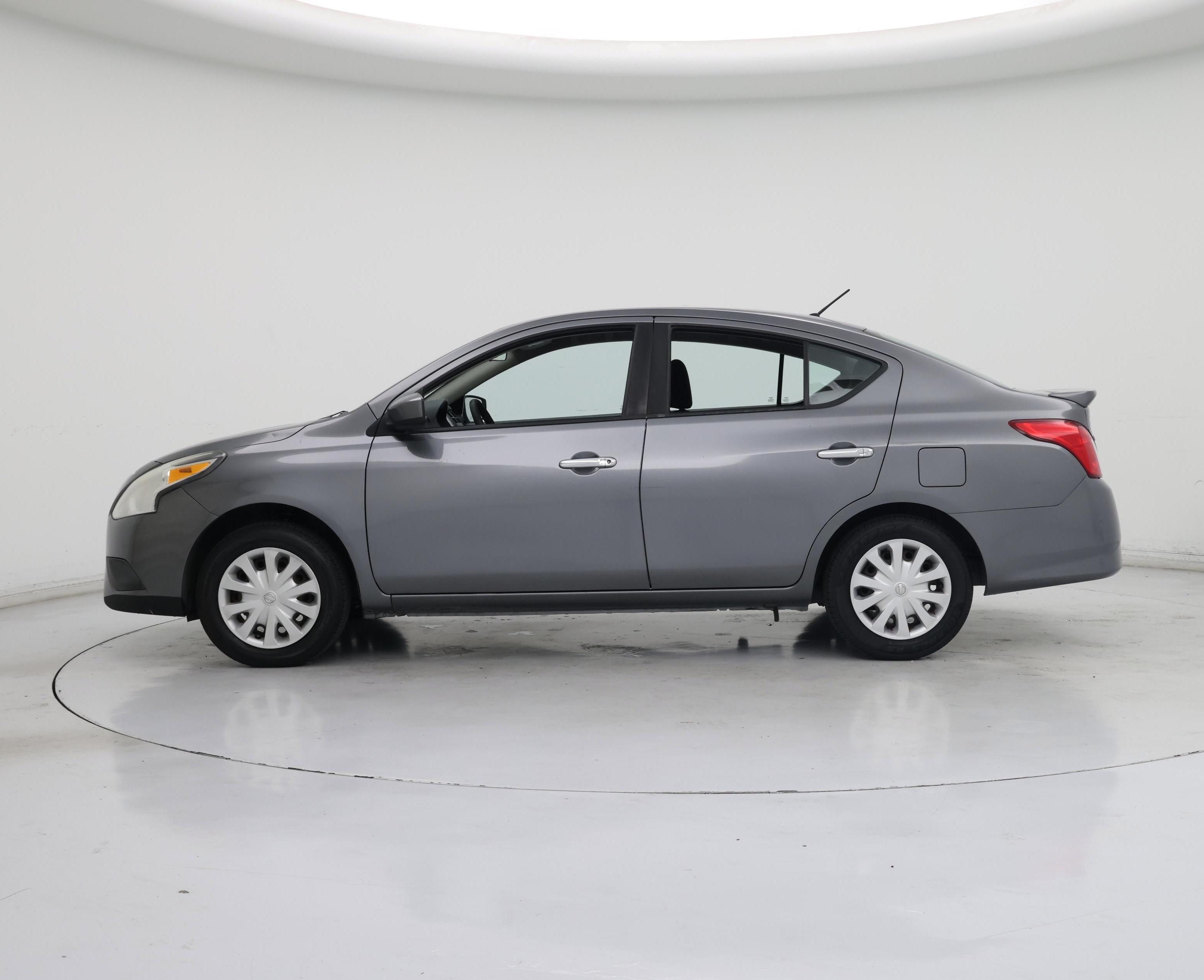 Thumbnail: 2016 Nissan Versa - 3