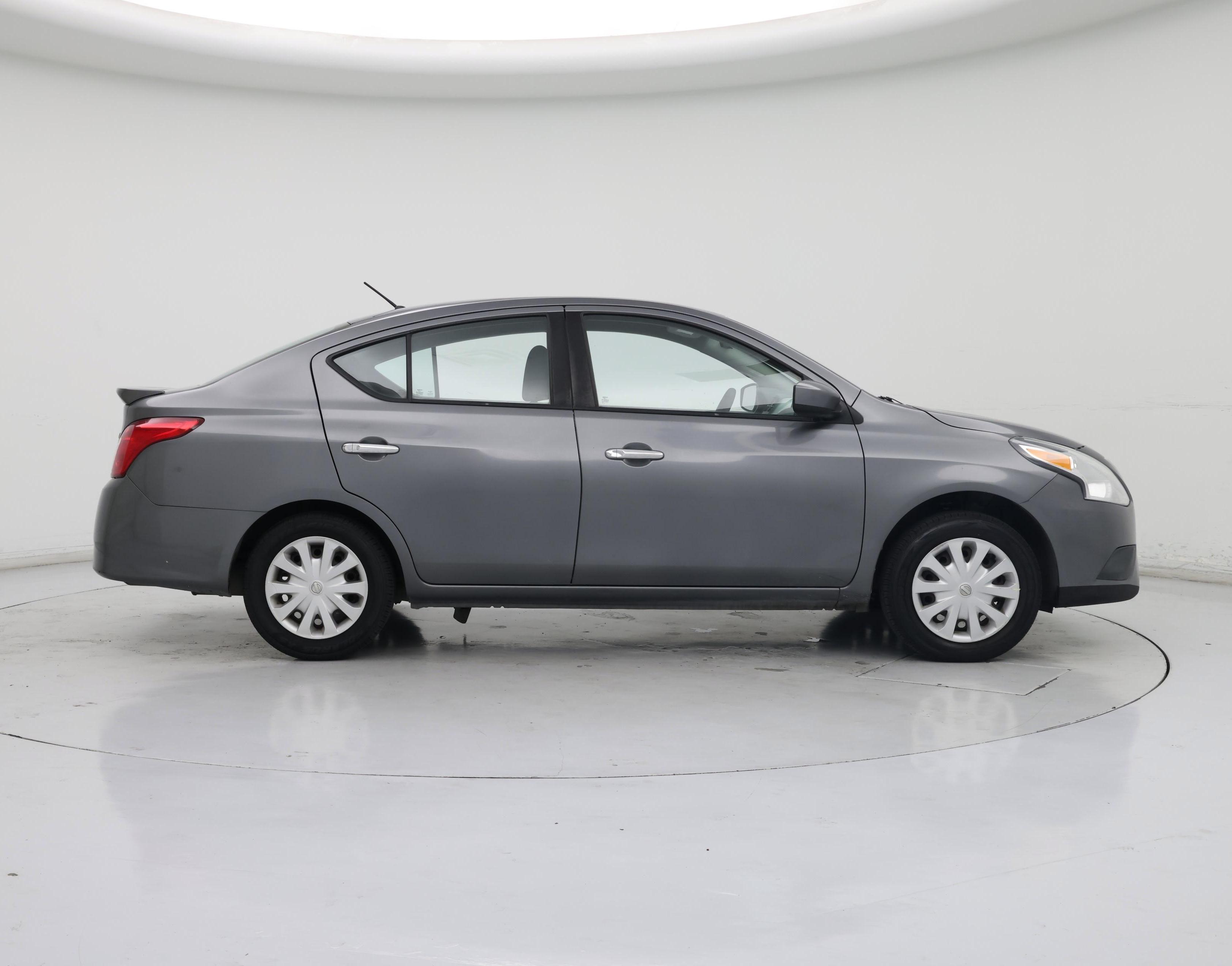 Thumbnail: 2016 Nissan Versa - 7