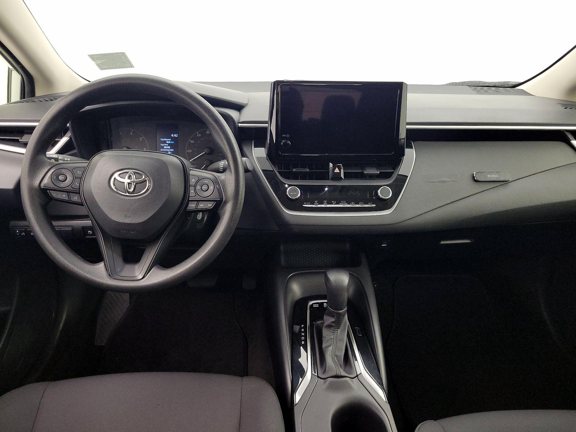 Thumbnail: 2023 Toyota Corolla - 9