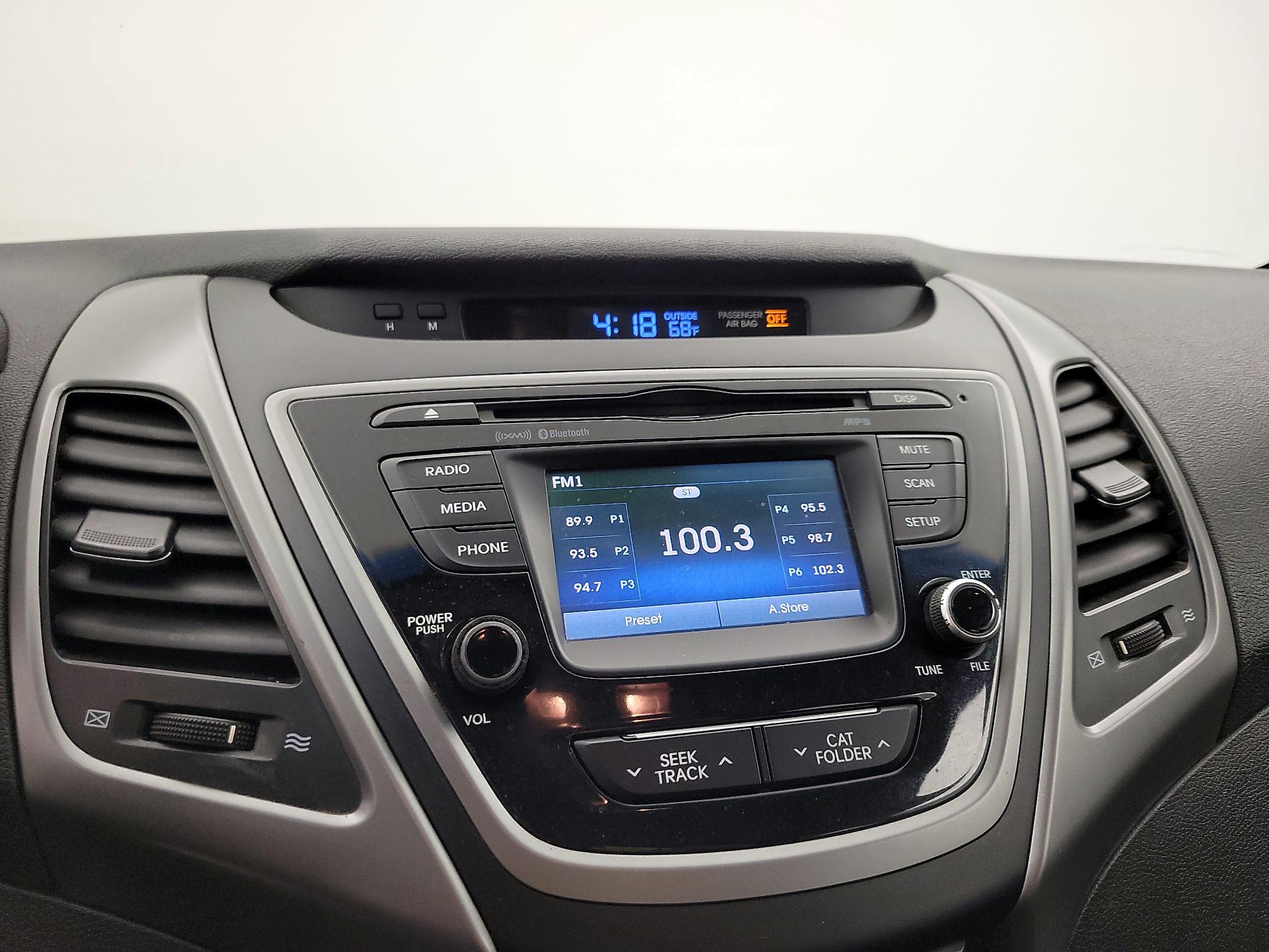 Thumbnail: 2015 Hyundai Elantra - 15