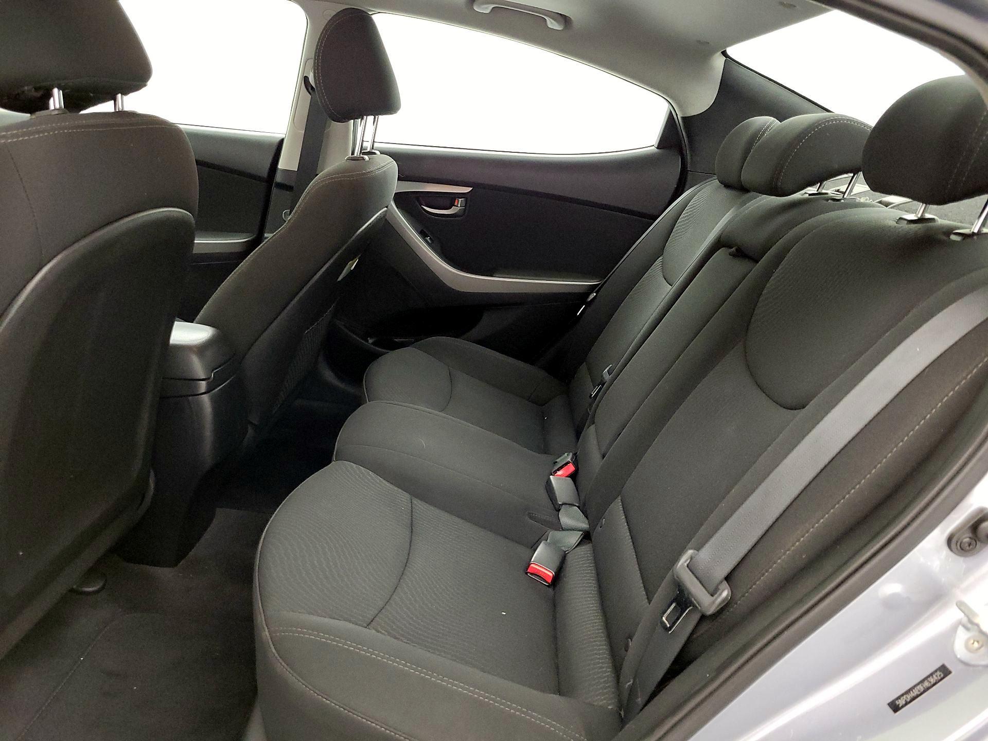 Thumbnail: 2015 Hyundai Elantra - 20