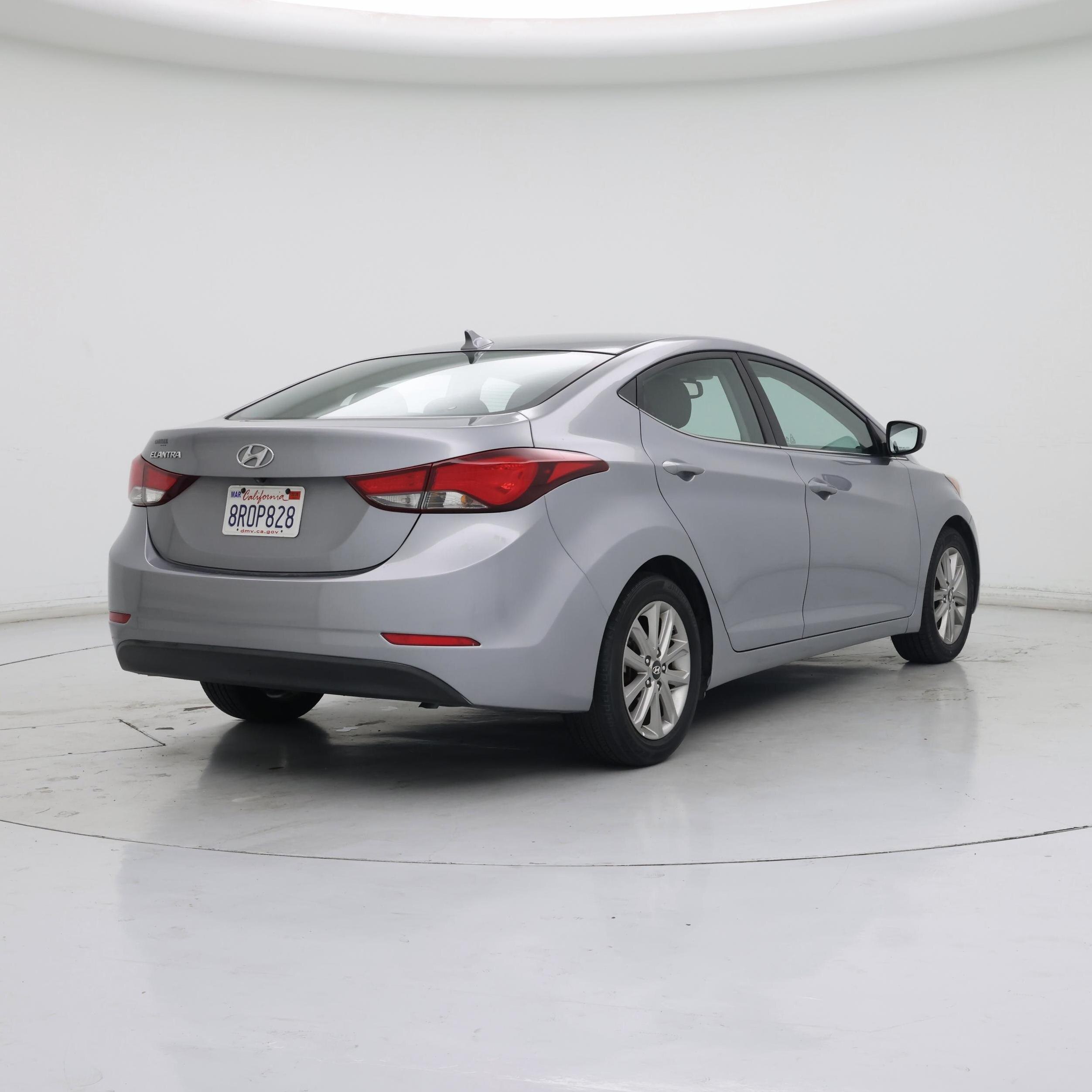 Thumbnail: 2015 Hyundai Elantra - 8