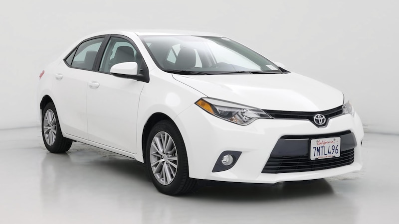 2015 Toyota Corolla LE Hero Image