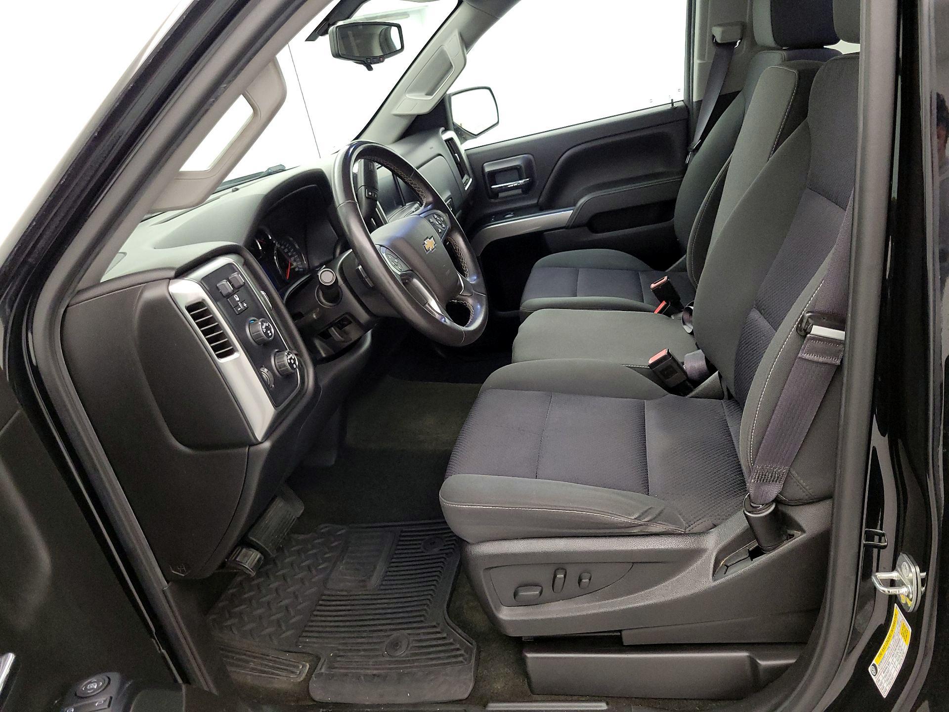 Thumbnail: 2017 Chevrolet Silverado 1500 - 11