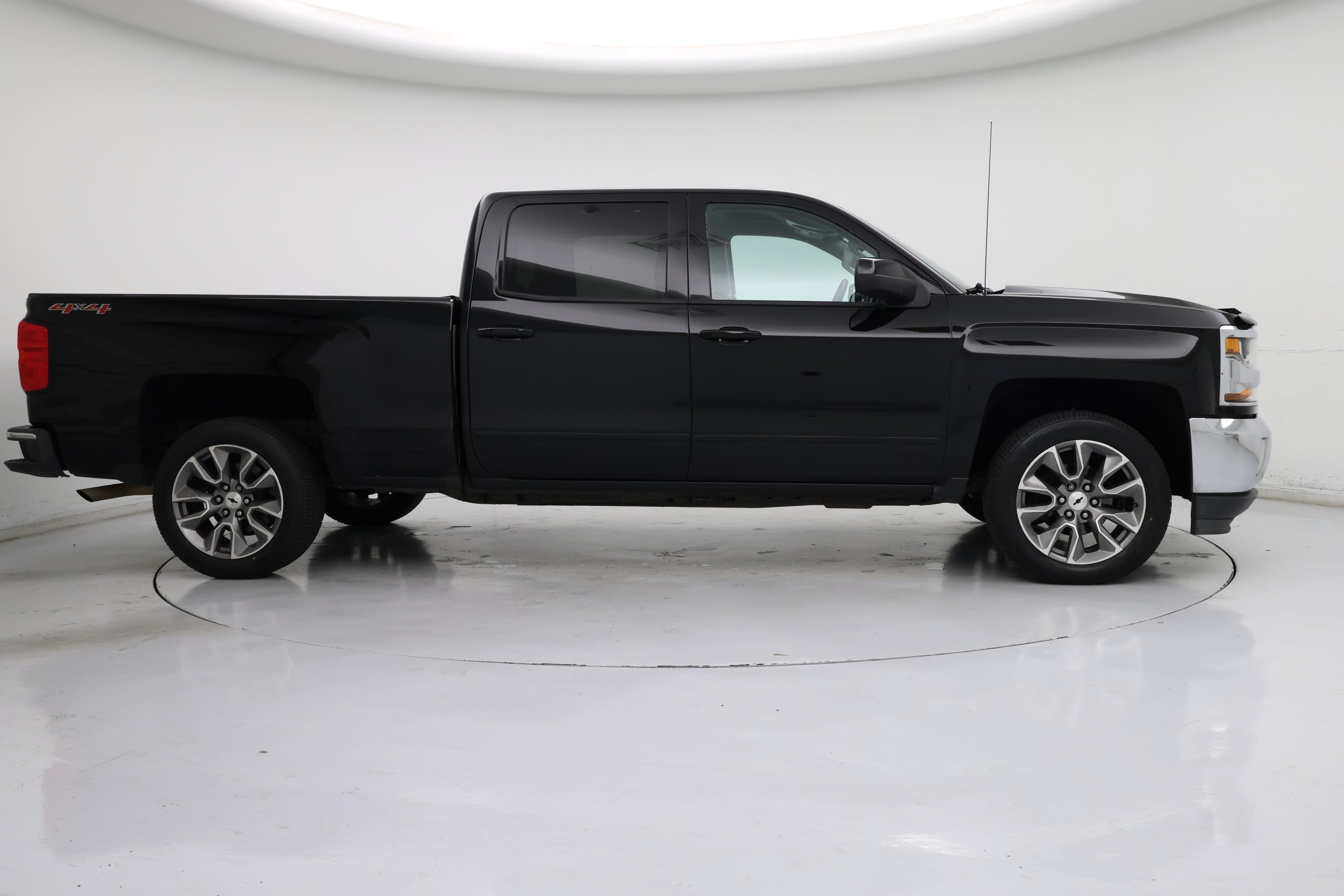 Thumbnail: 2017 Chevrolet Silverado 1500 - 7