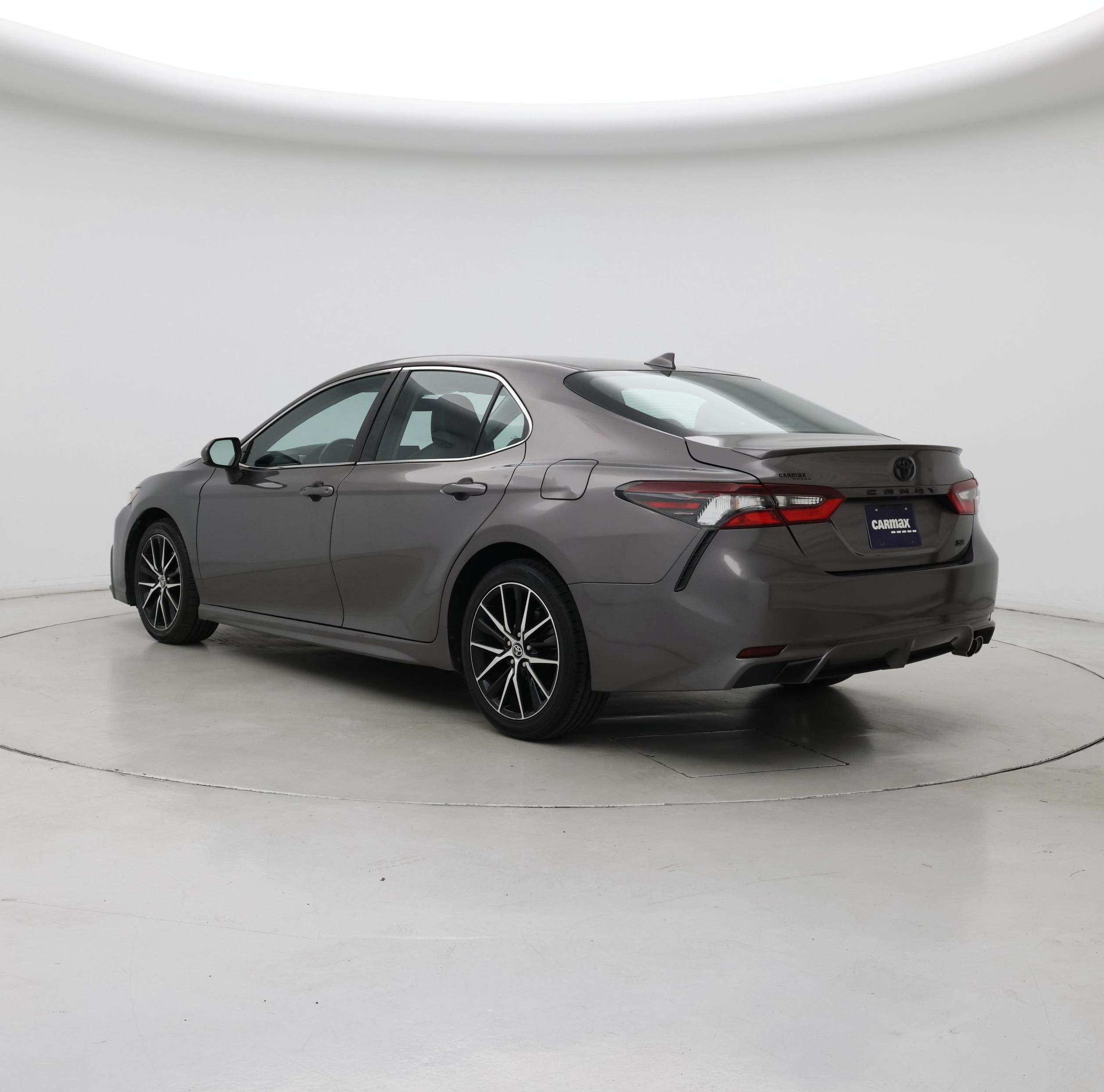 Thumbnail: 2021 Toyota Camry - 2