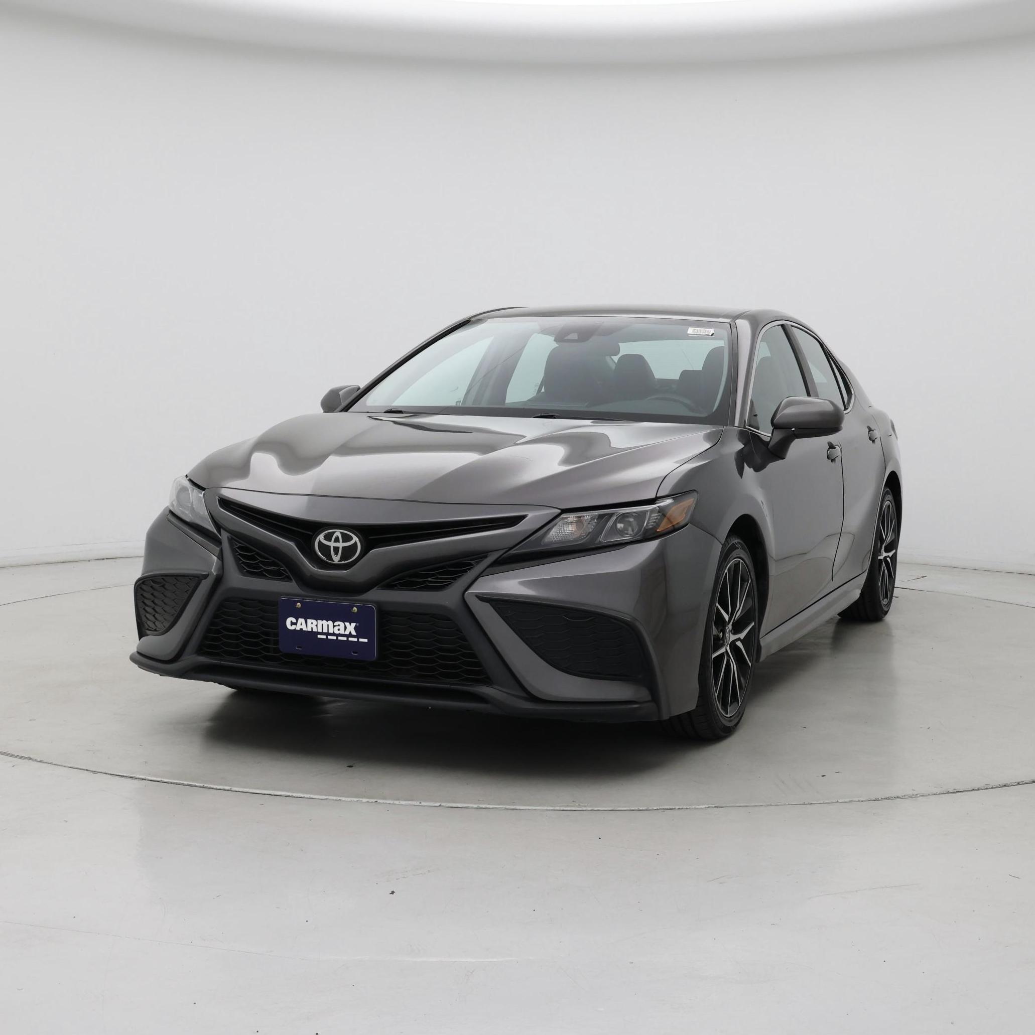 Thumbnail: 2021 Toyota Camry - 4
