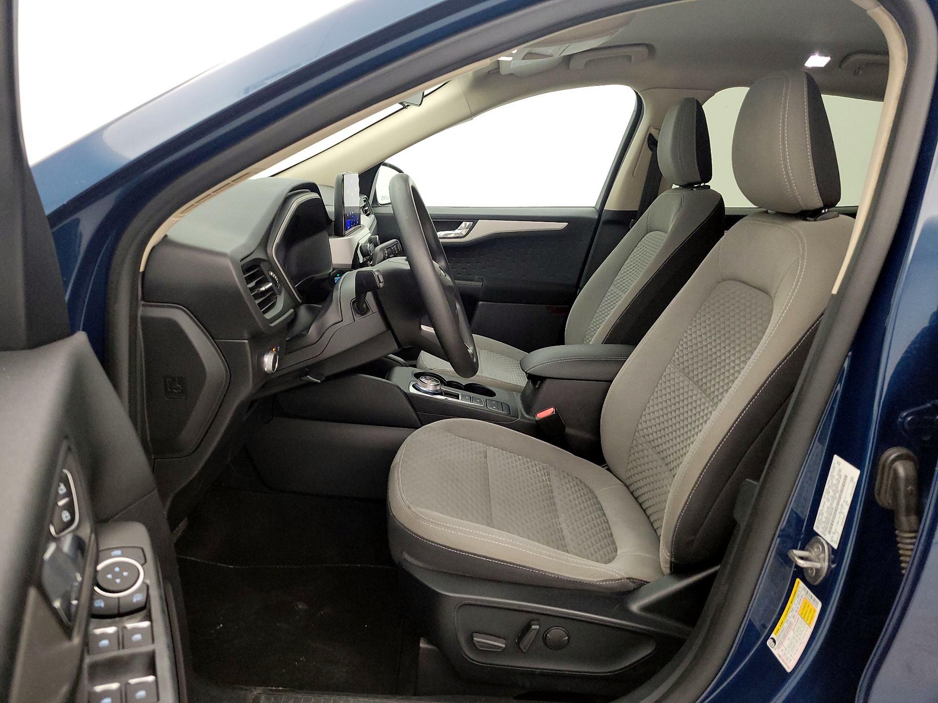Thumbnail: 2020 Ford Escape - 11