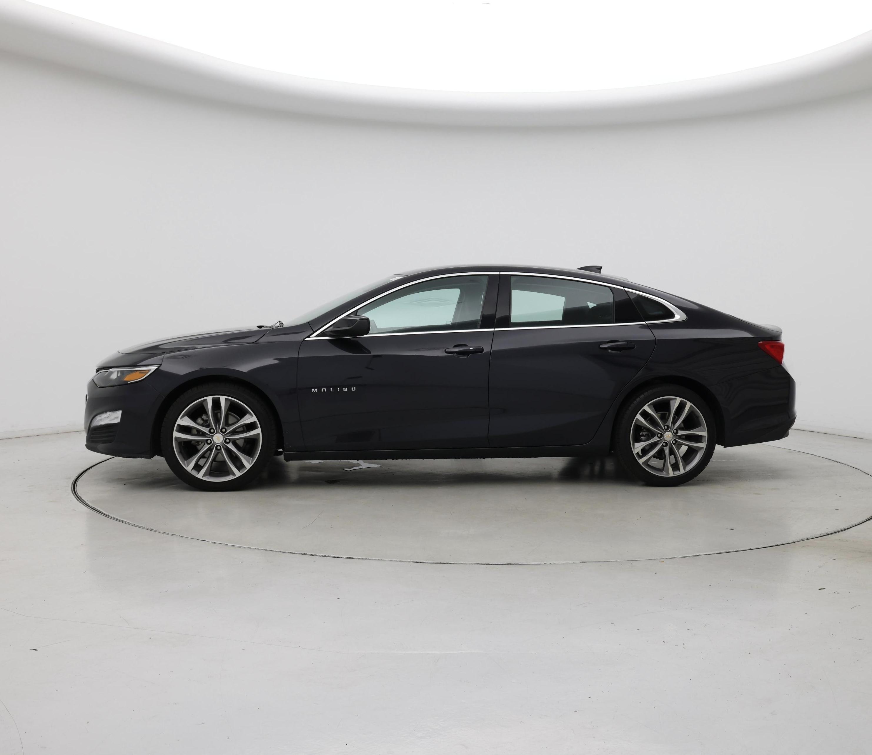 Thumbnail: 2023 Chevrolet Malibu - 3