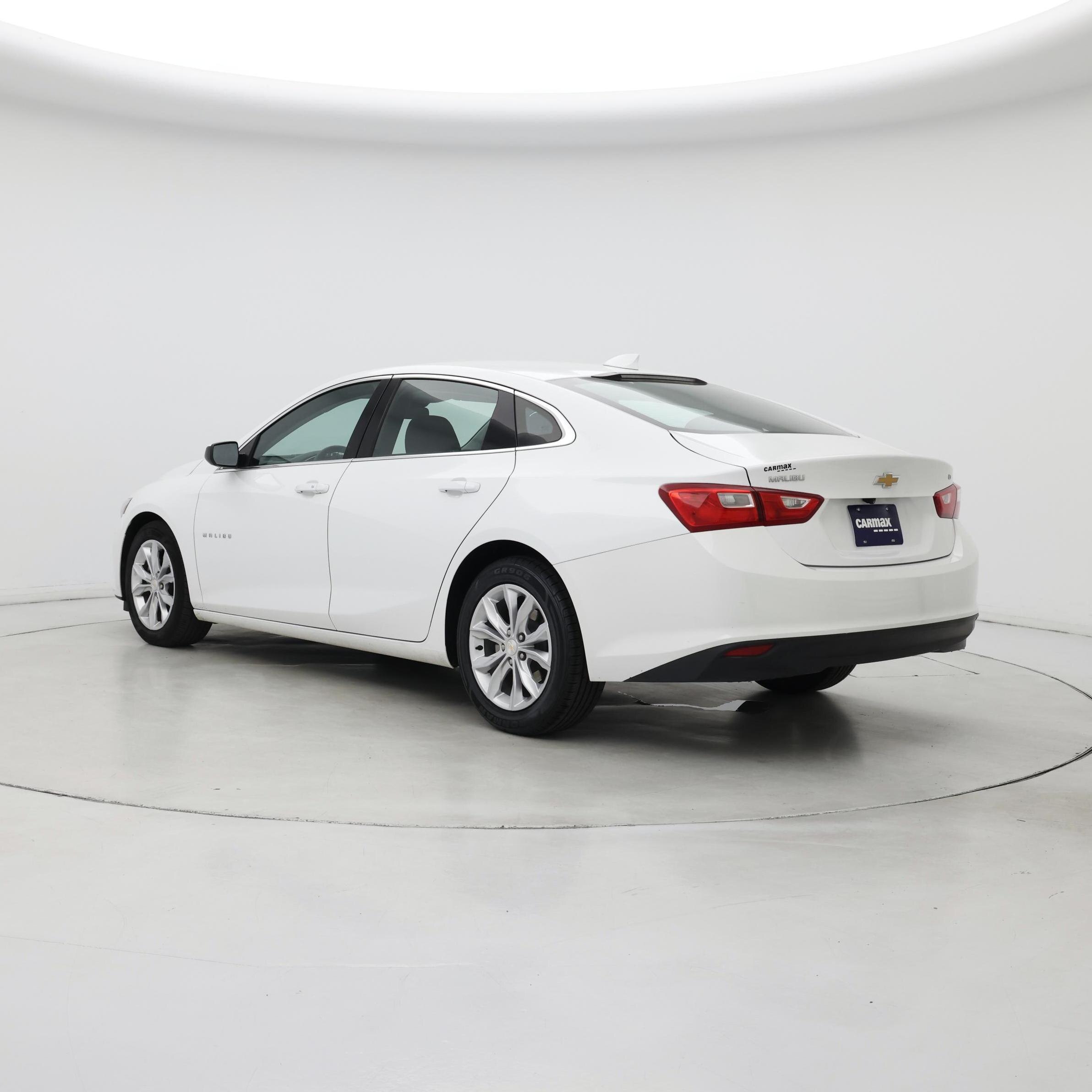Thumbnail: 2023 Chevrolet Malibu - 2