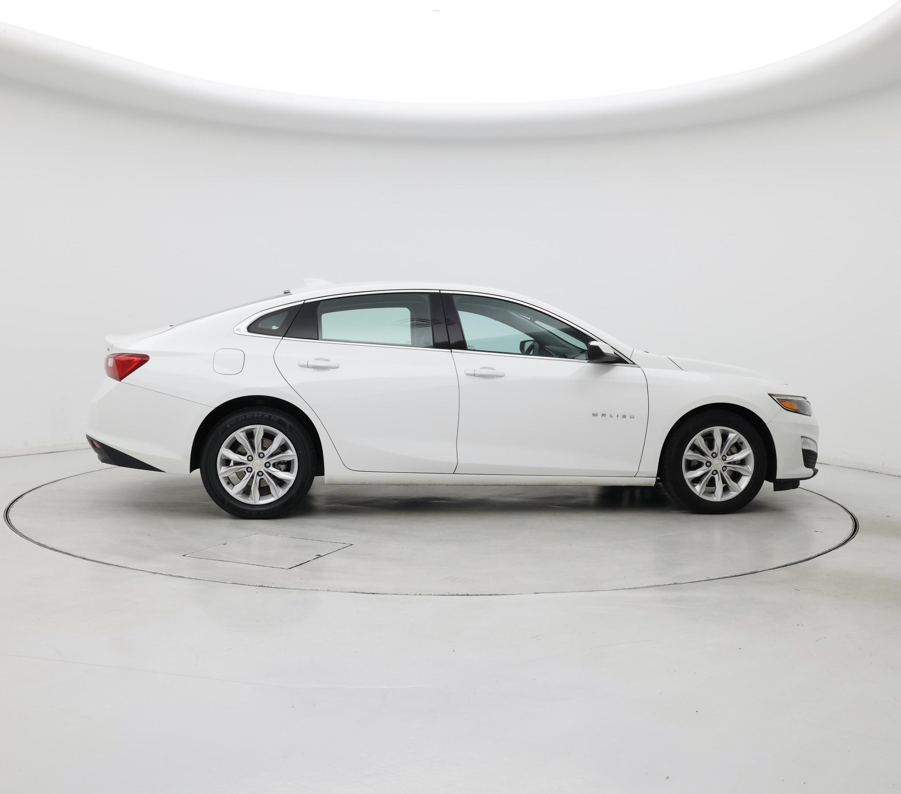 Thumbnail: 2023 Chevrolet Malibu - 7