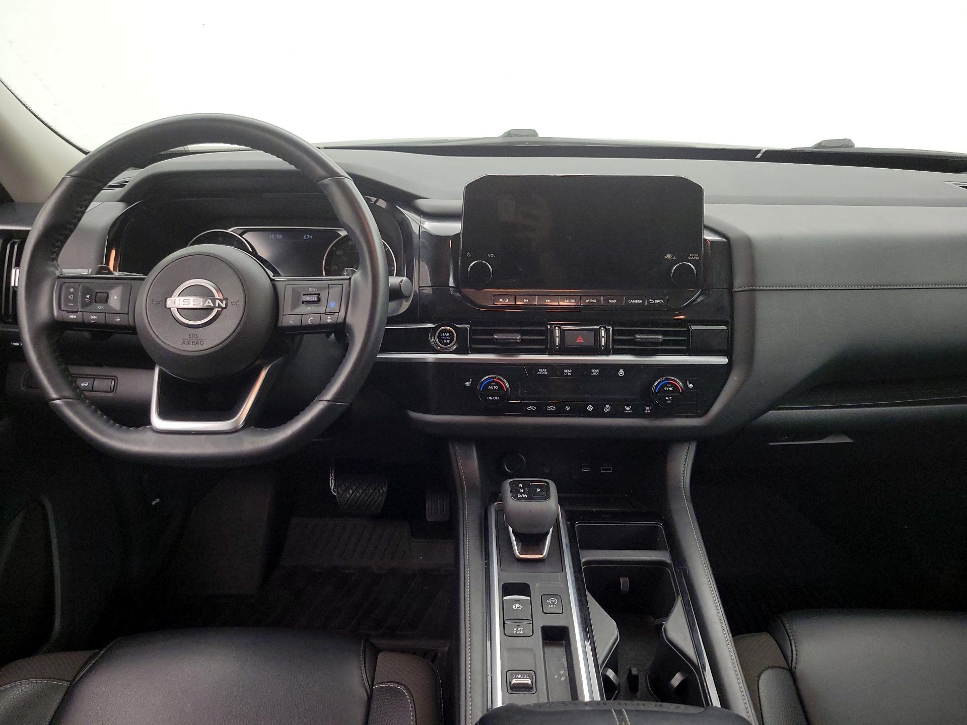 Thumbnail: 2023 Nissan Pathfinder - 9