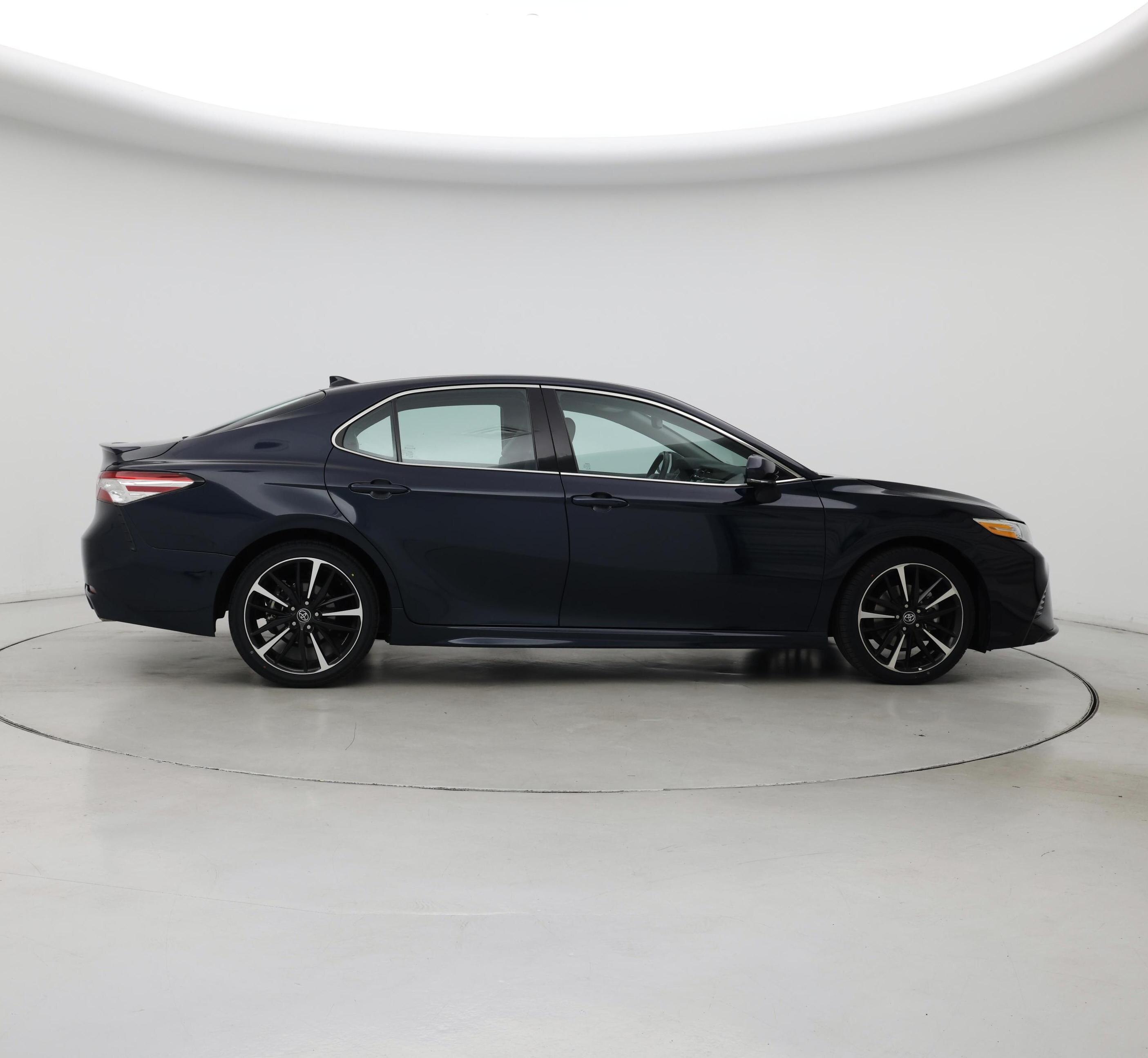 Thumbnail: 2020 Toyota Camry - 7