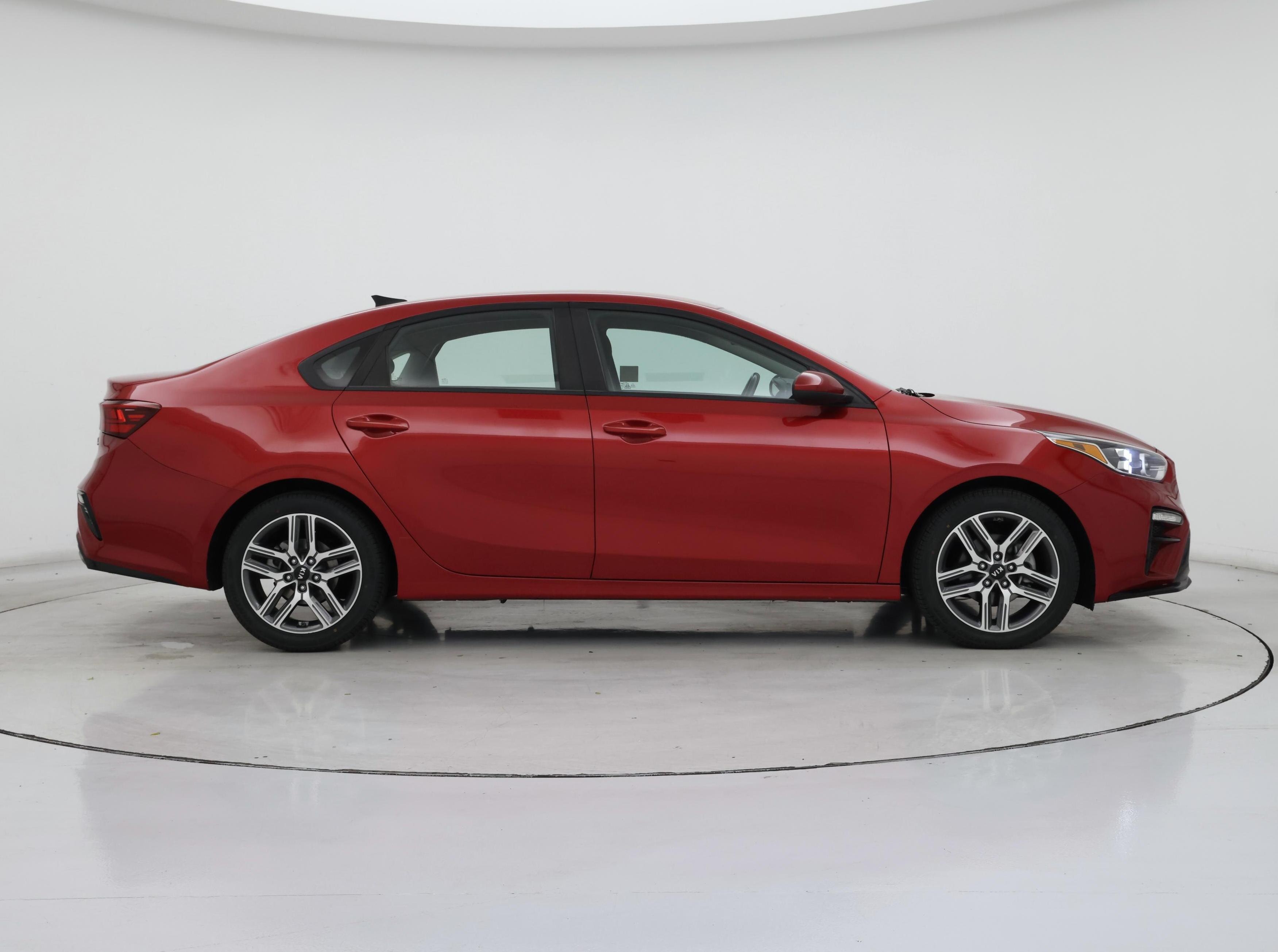 Thumbnail: 2019 Kia Forte - 7