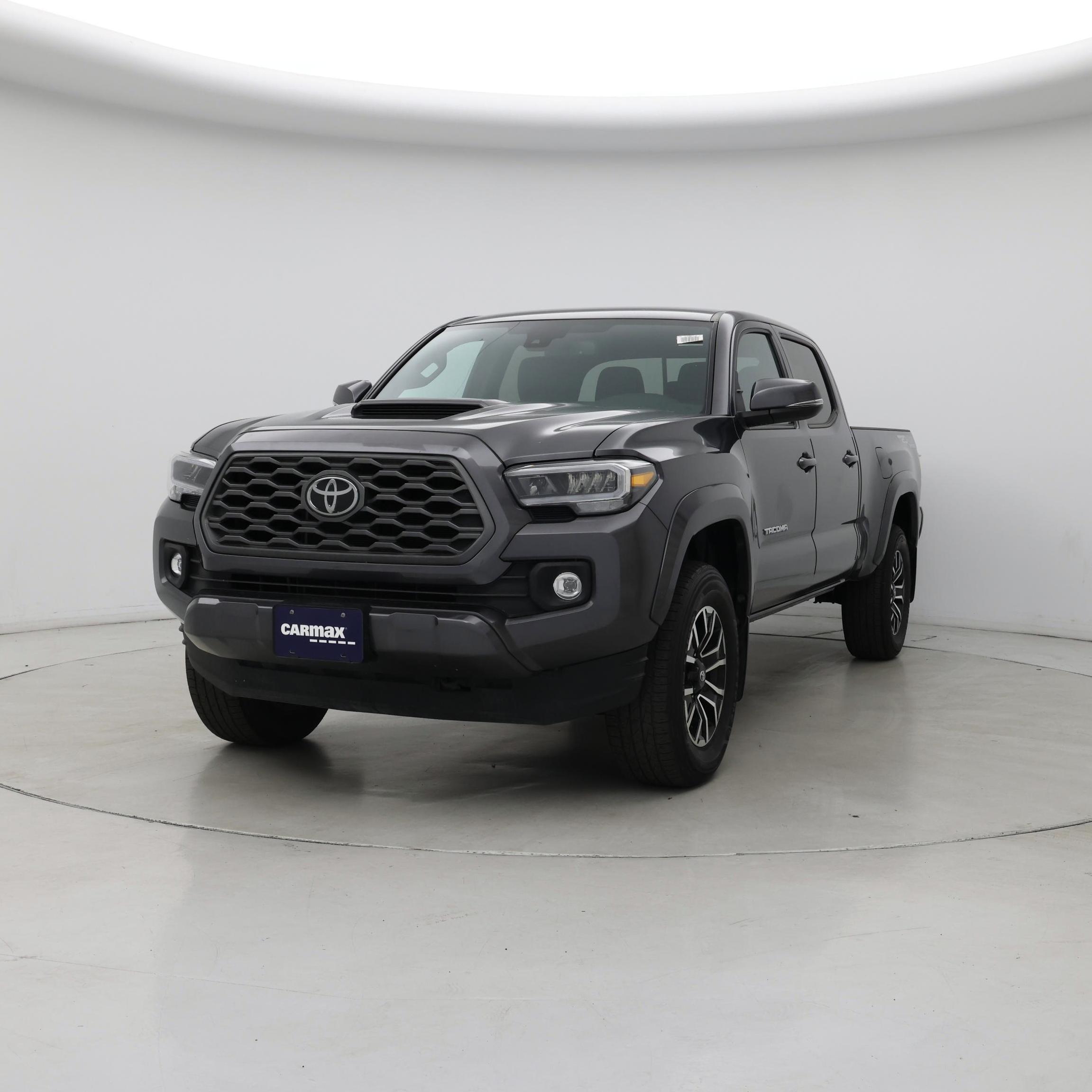 Thumbnail: 2023 Toyota Tacoma - 4