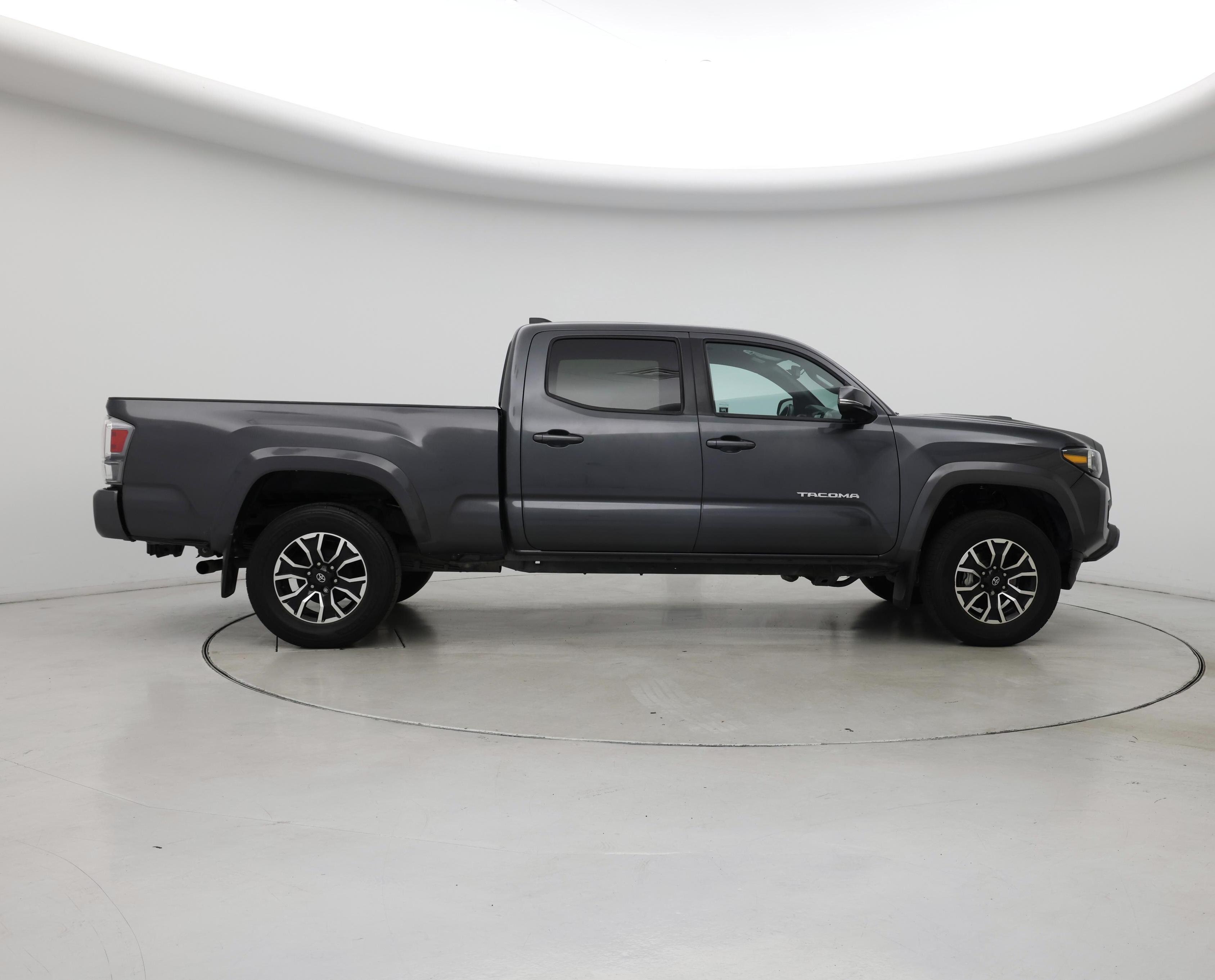 Thumbnail: 2023 Toyota Tacoma - 7
