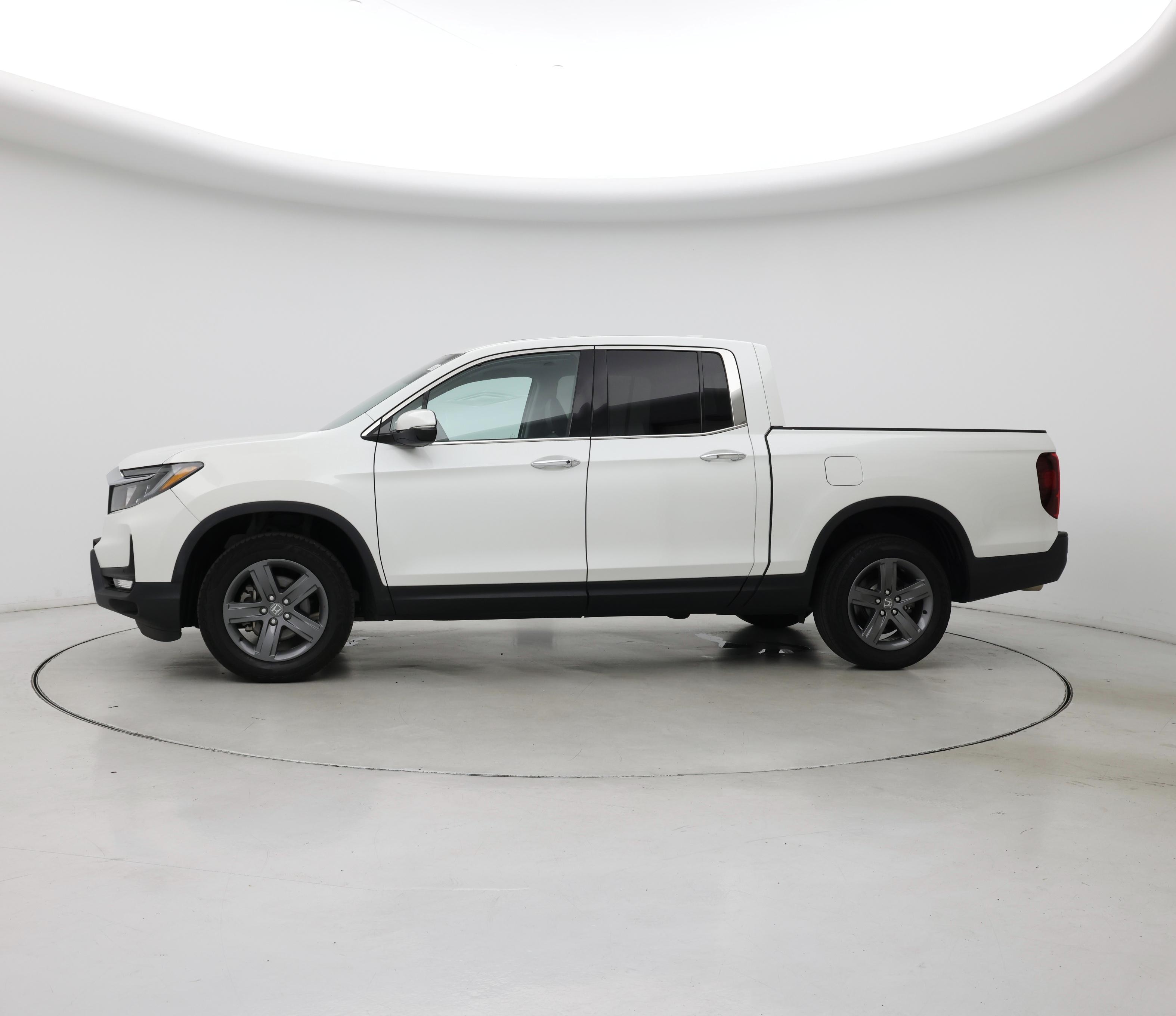 Thumbnail: 2021 Honda Ridgeline - 3