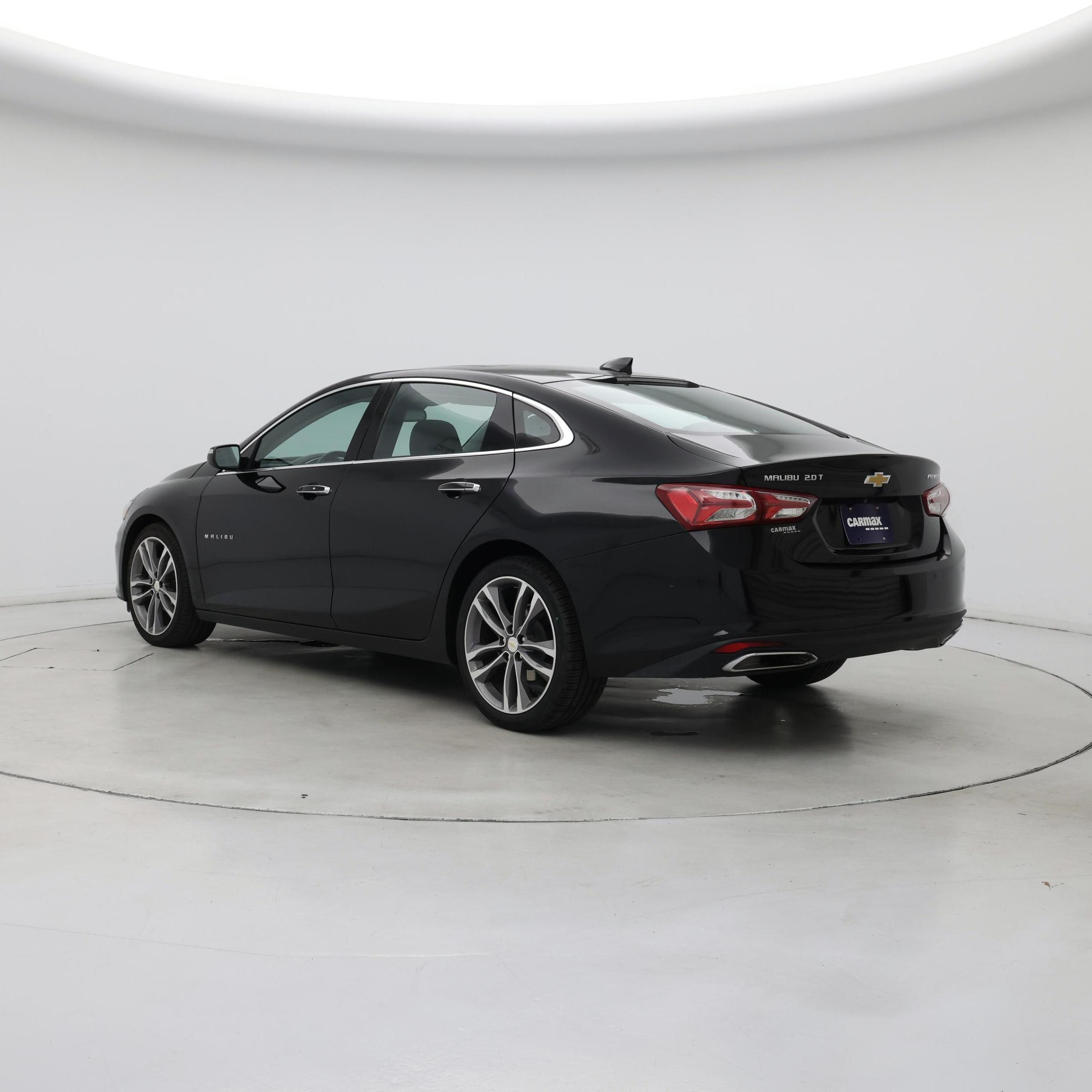 Thumbnail: 2022 Chevrolet Malibu - 2