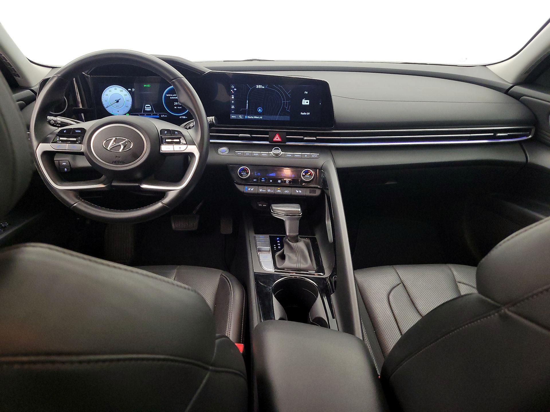 Thumbnail: 2023 Hyundai Elantra - 9
