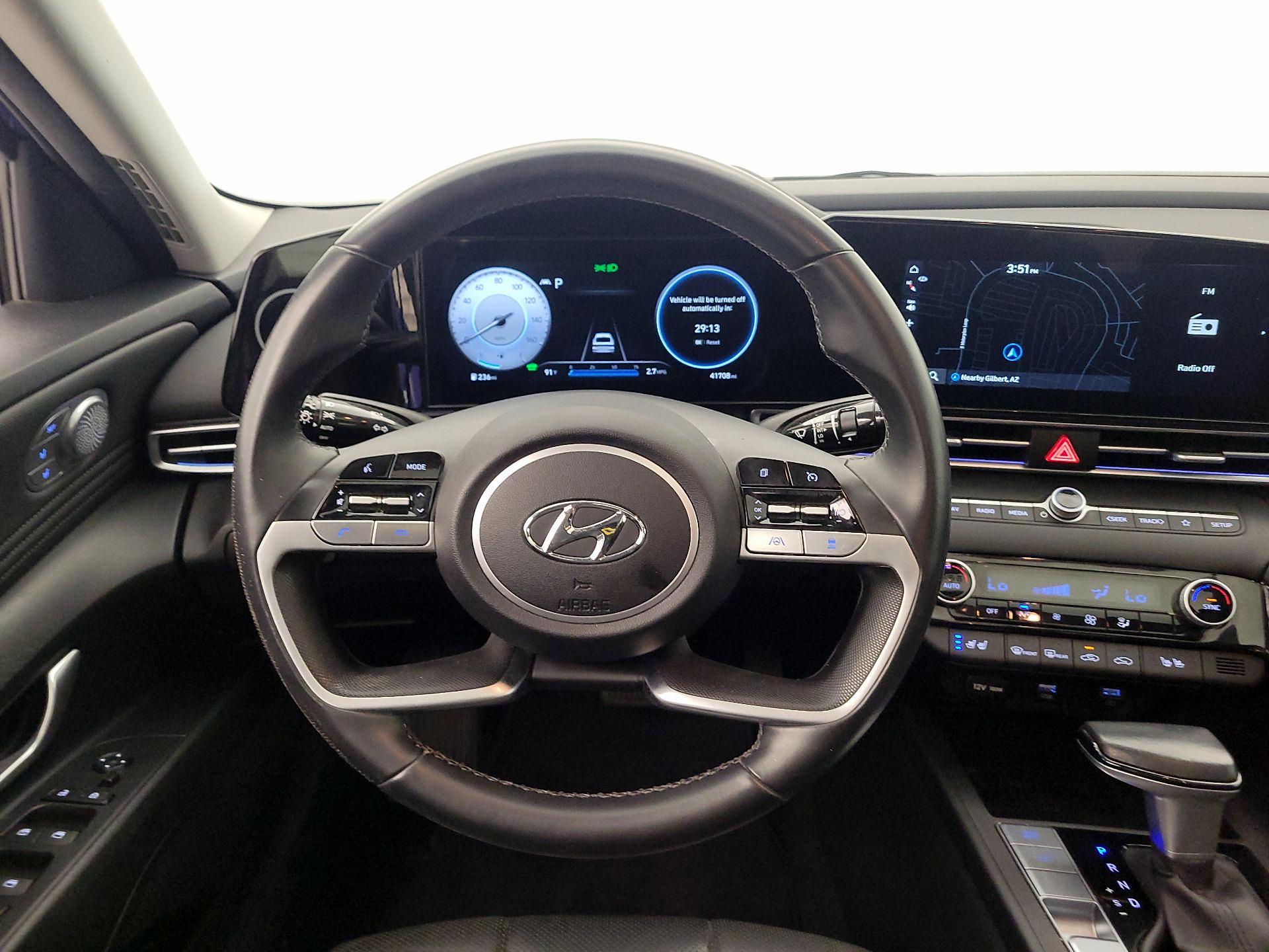 Thumbnail: 2023 Hyundai Elantra - 10
