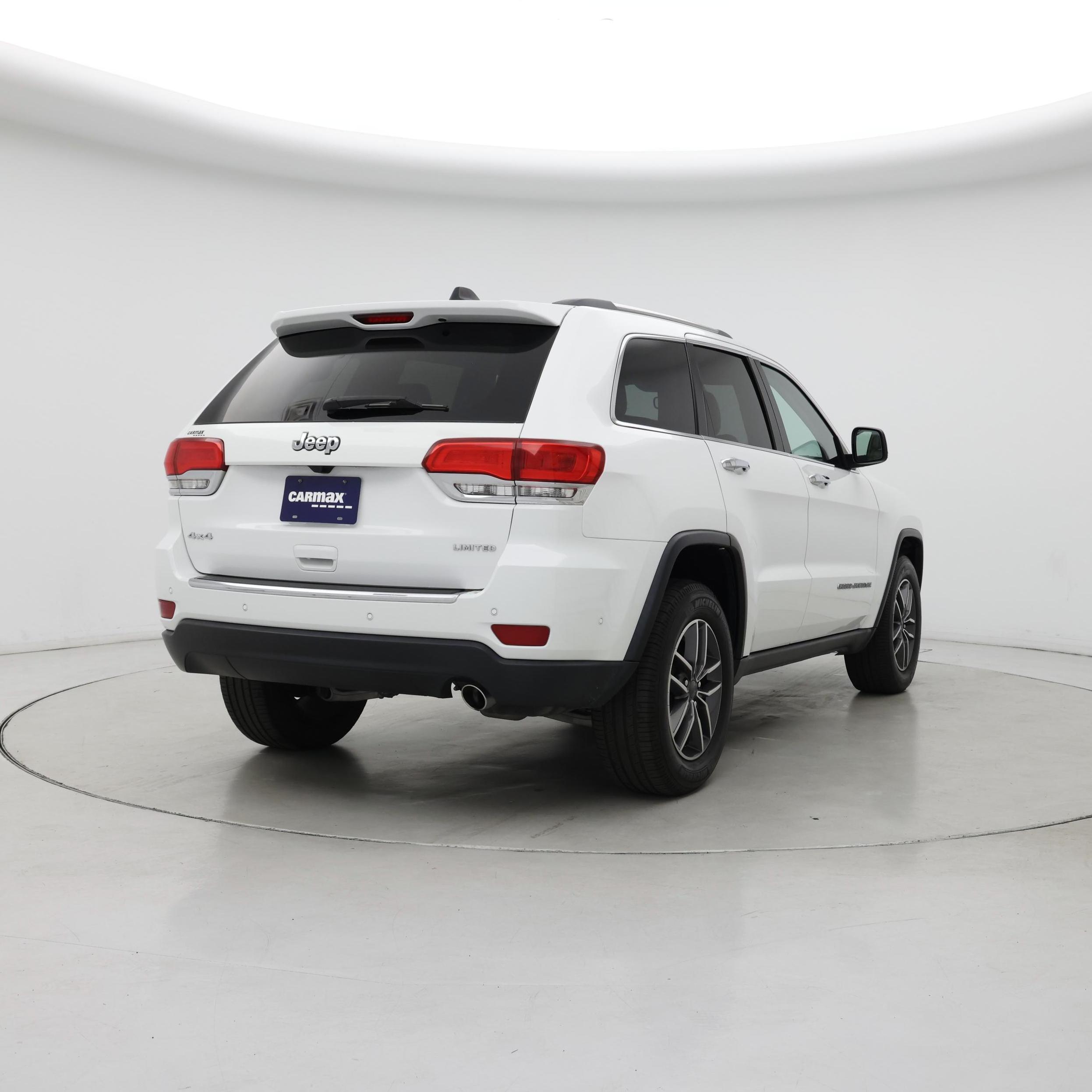 Thumbnail: 2019 Jeep Grand Cherokee - 8