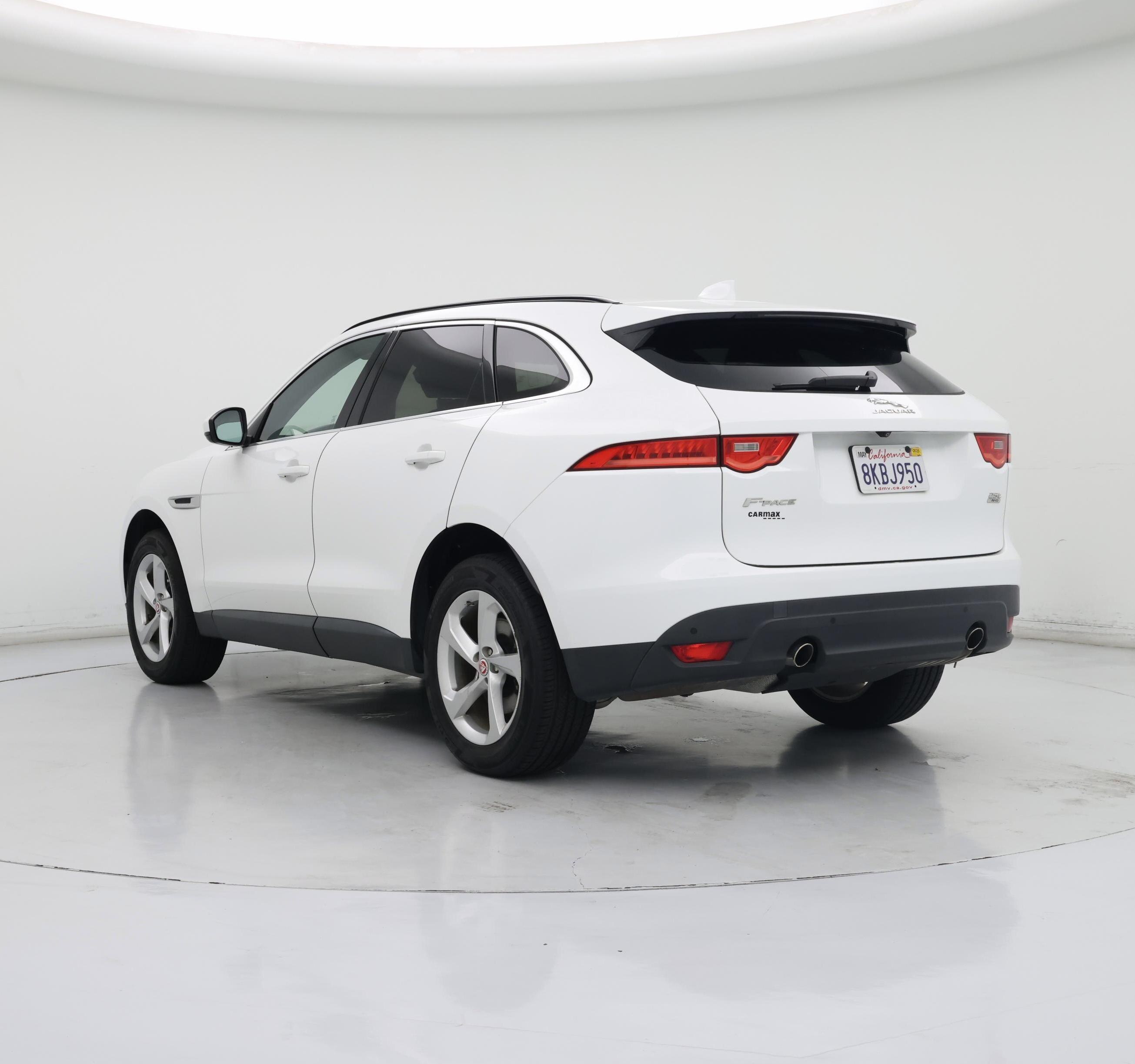 Thumbnail: 2019 Jaguar F-Pace - 2