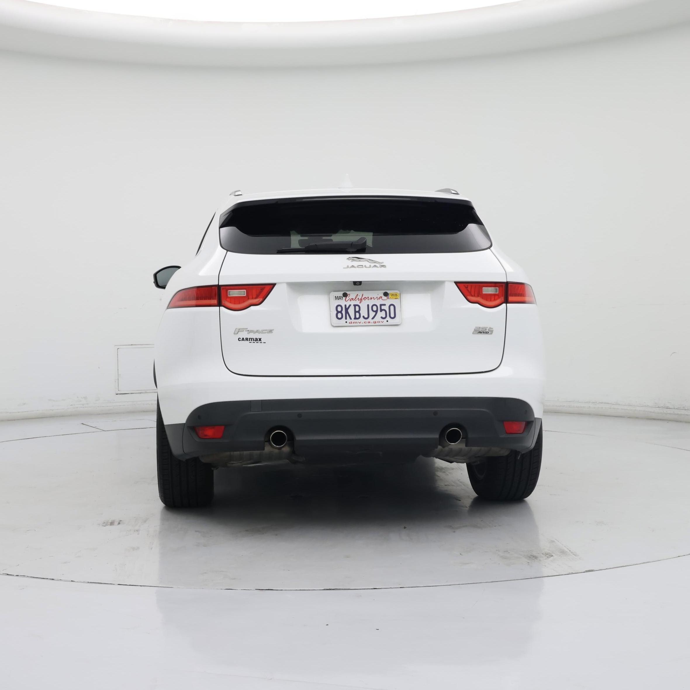 Thumbnail: 2019 Jaguar F-Pace - 6