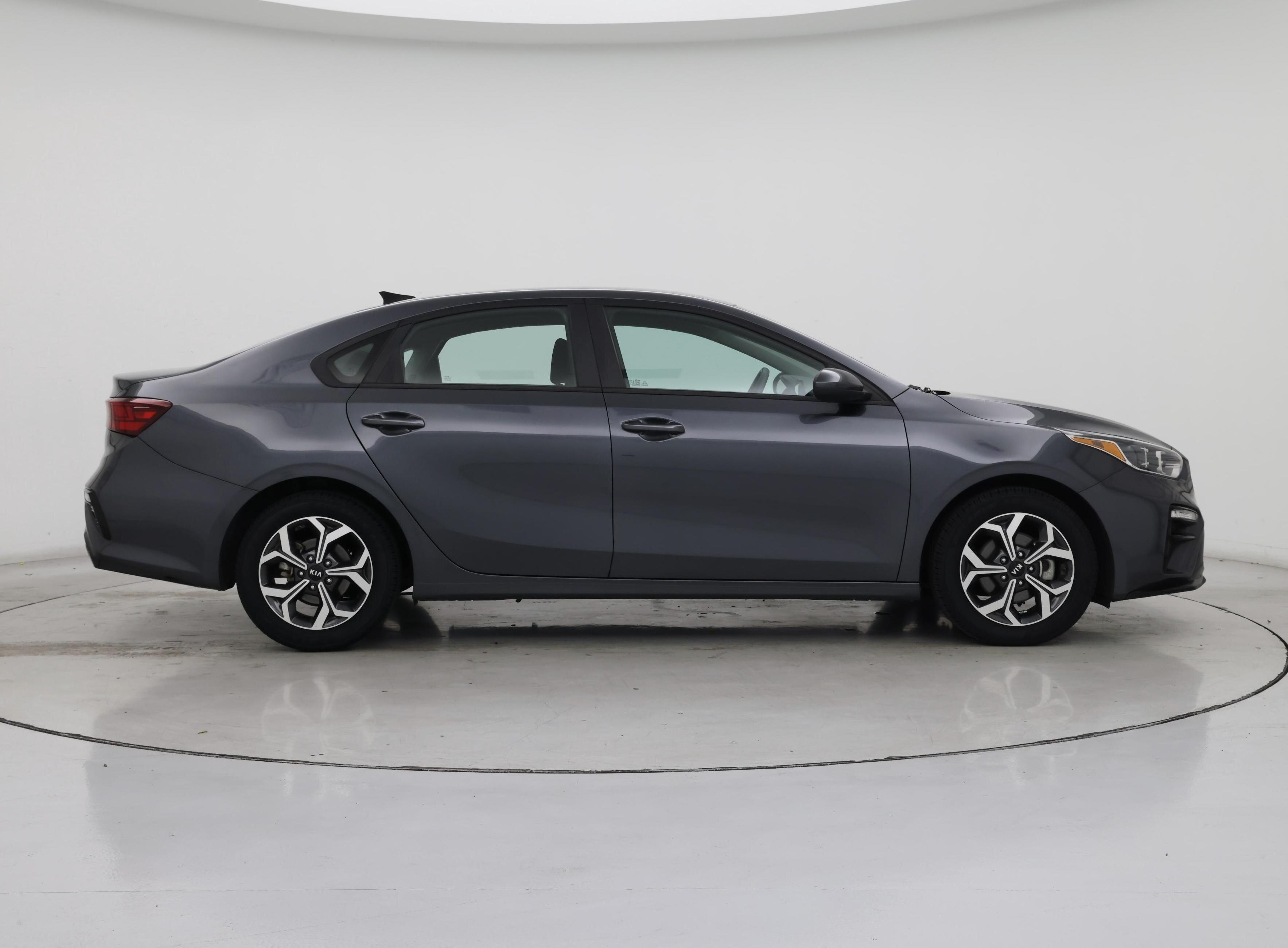 Thumbnail: 2021 Kia Forte - 7