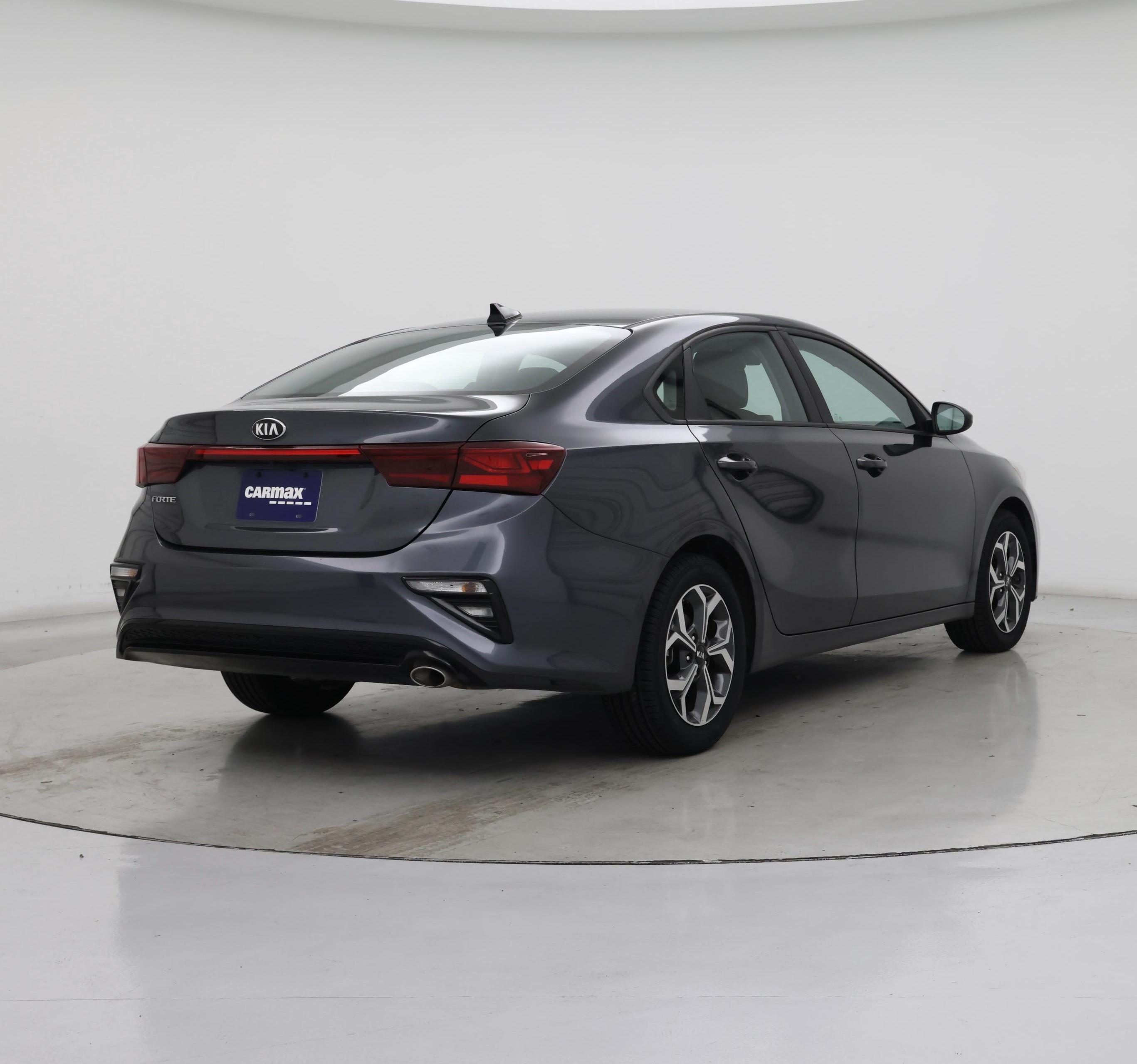 Thumbnail: 2021 Kia Forte - 8