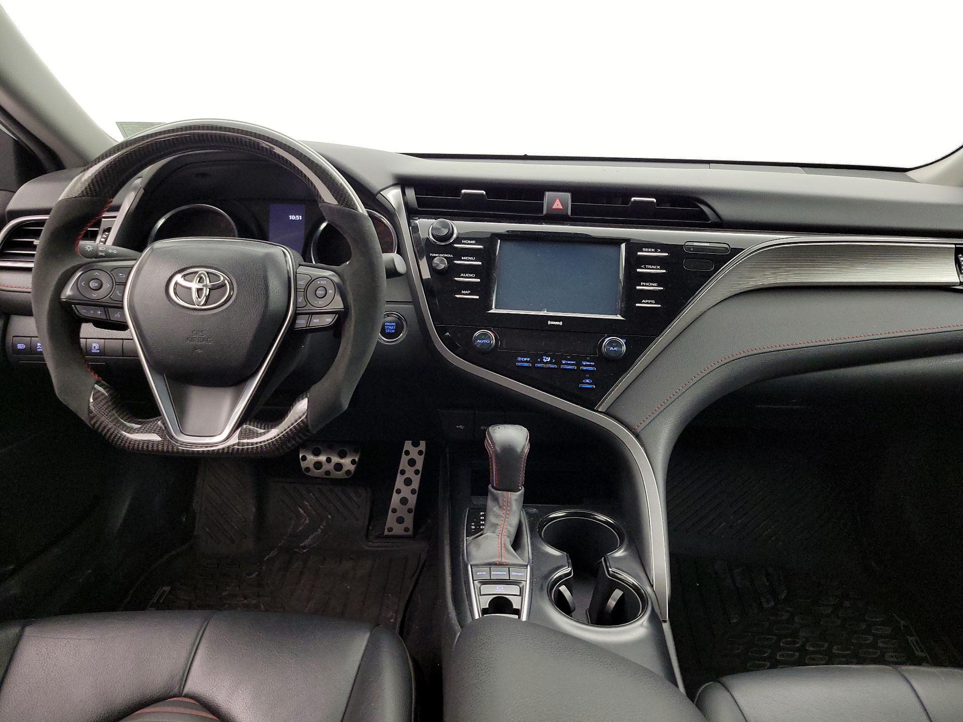 Thumbnail: 2020 Toyota Camry - 9