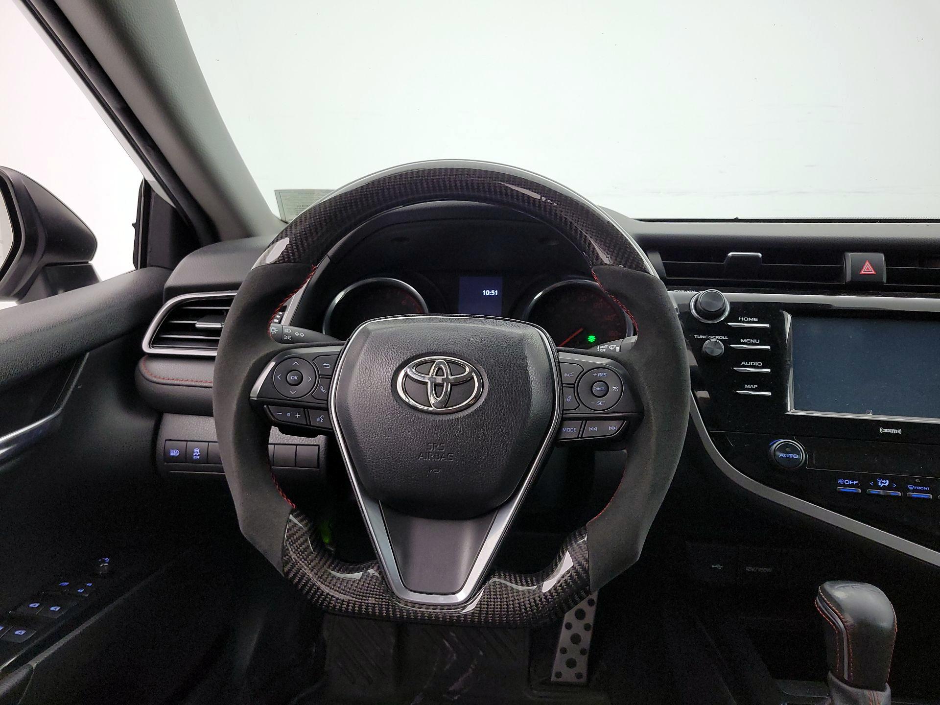 Thumbnail: 2020 Toyota Camry - 10