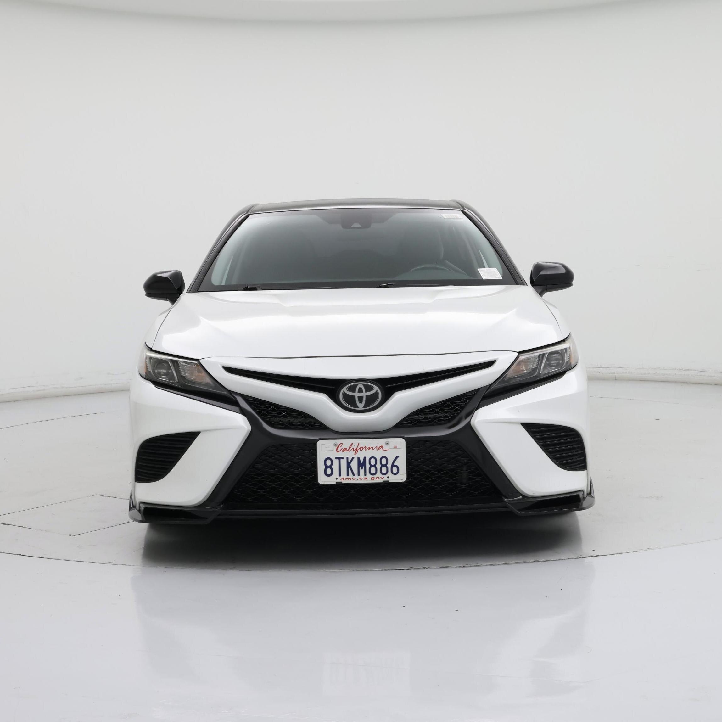 Thumbnail: 2020 Toyota Camry - 5