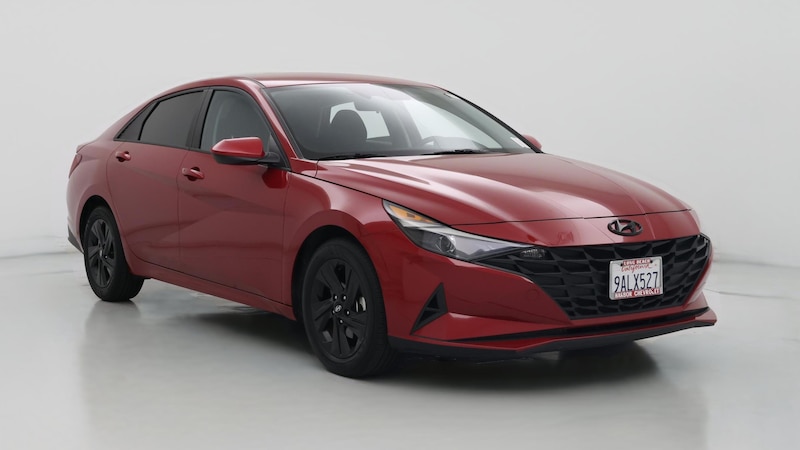 2022 Hyundai Elantra SEL Hero Image